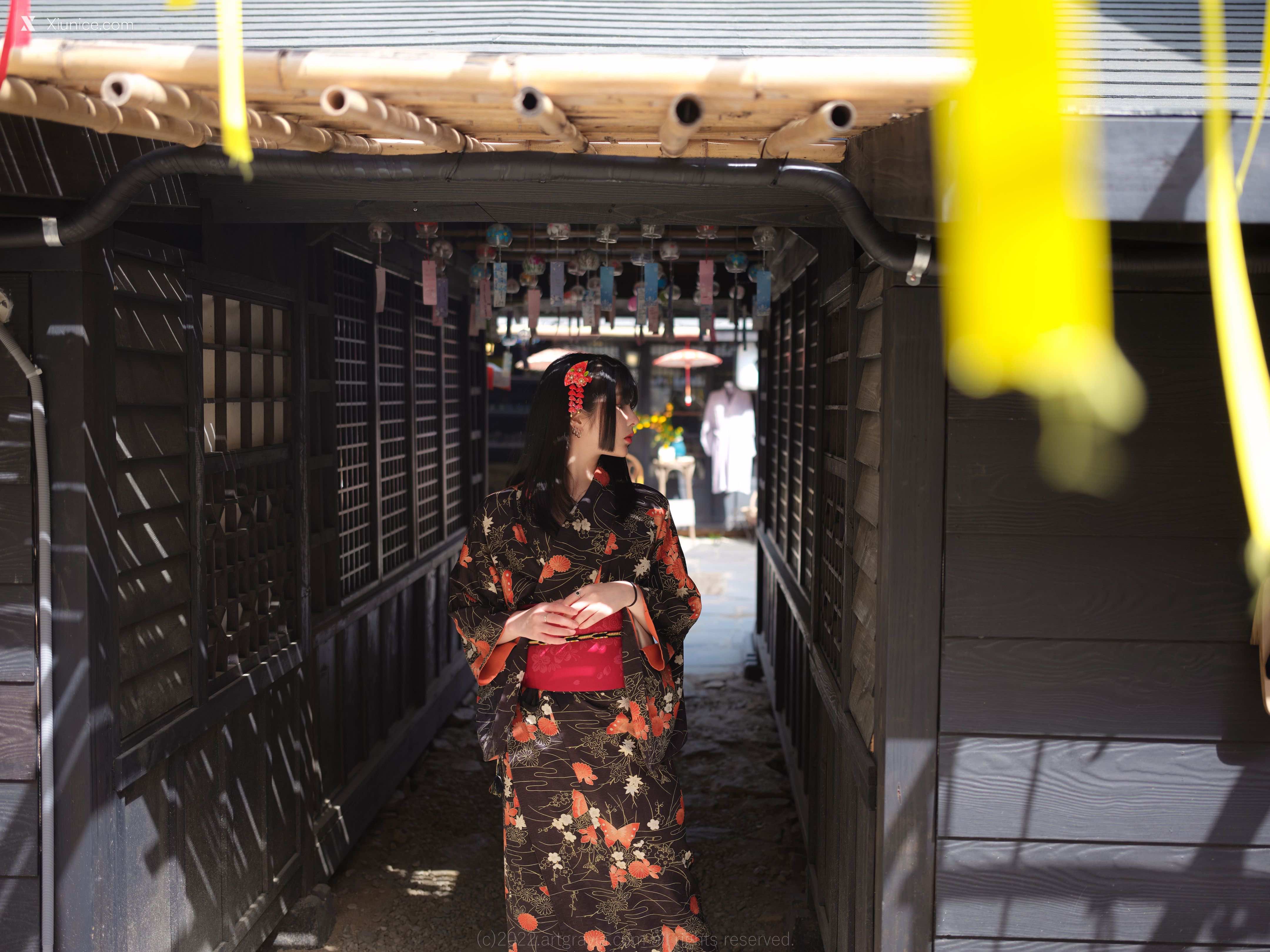 Artgravia Vol.400 Jang Joo (장주) 4K