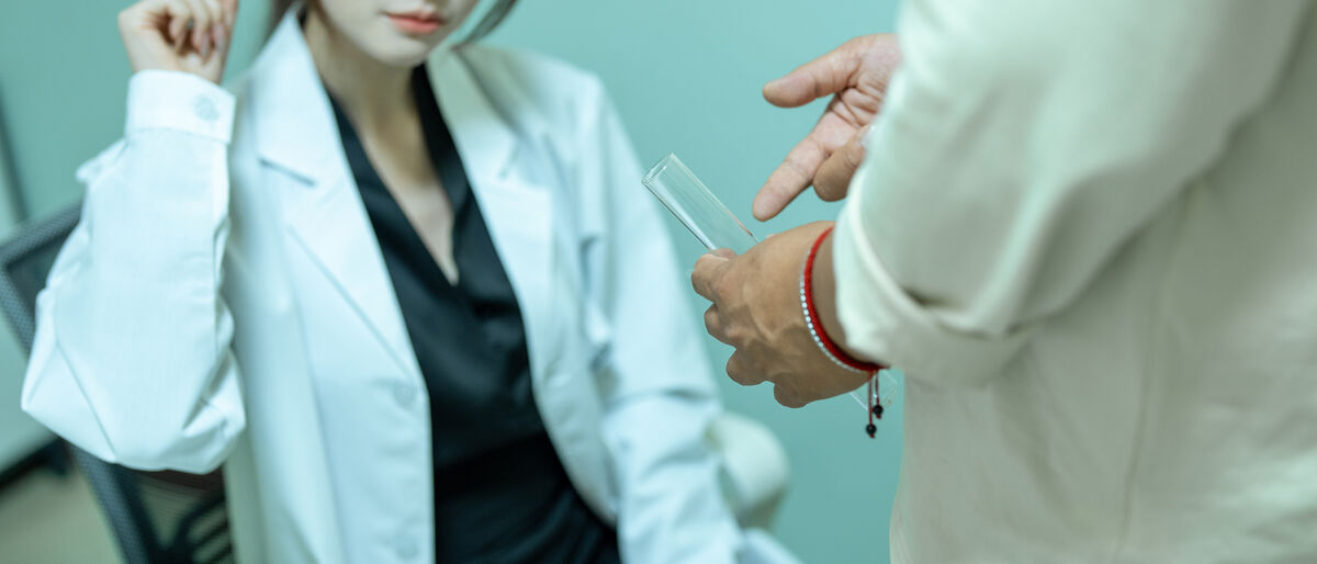 Coser@鹿八岁 - 男科病栋女医师 Part01