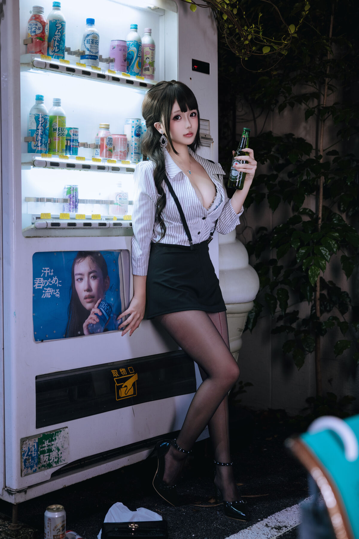 Coser@日奈娇 - 下班的OL Part02