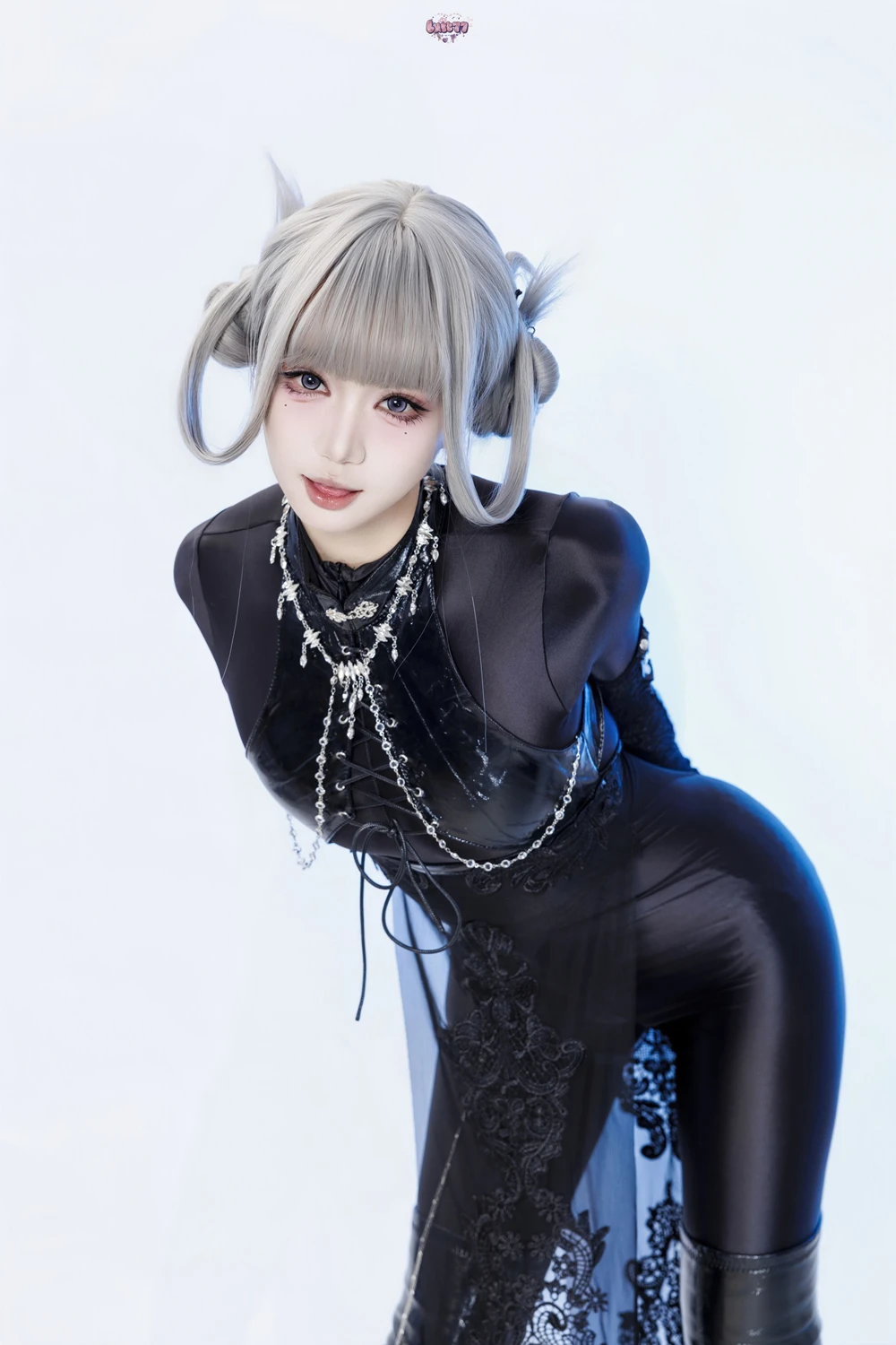 Cosplay 柒柒要乖哦 – 黑靡烟旗袍