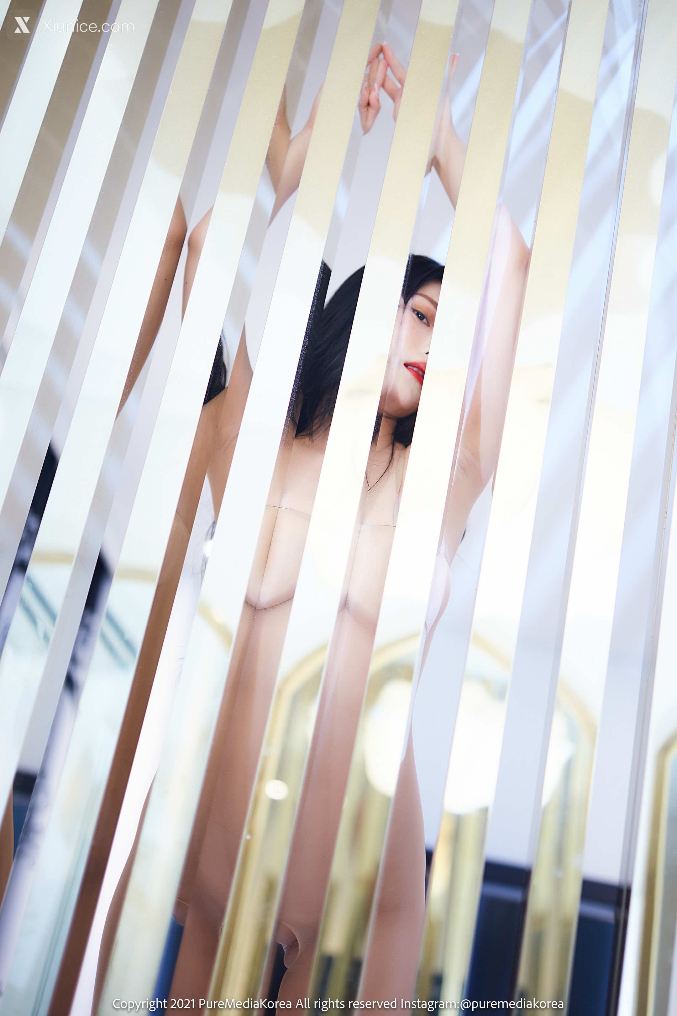 Pure Media Vol.136 Riha (리하) 4K