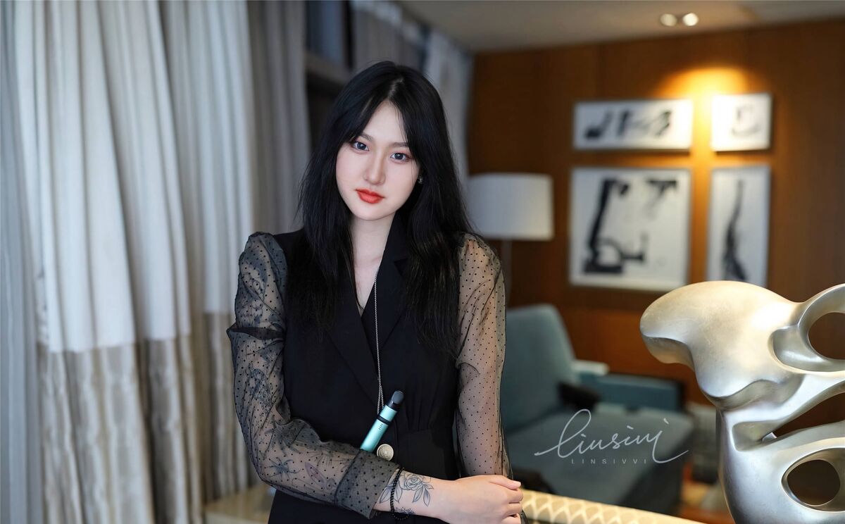 Lu Lu 鹿鹿 - 尤果网超级女神 稀有全尺度私拍流出 Part01