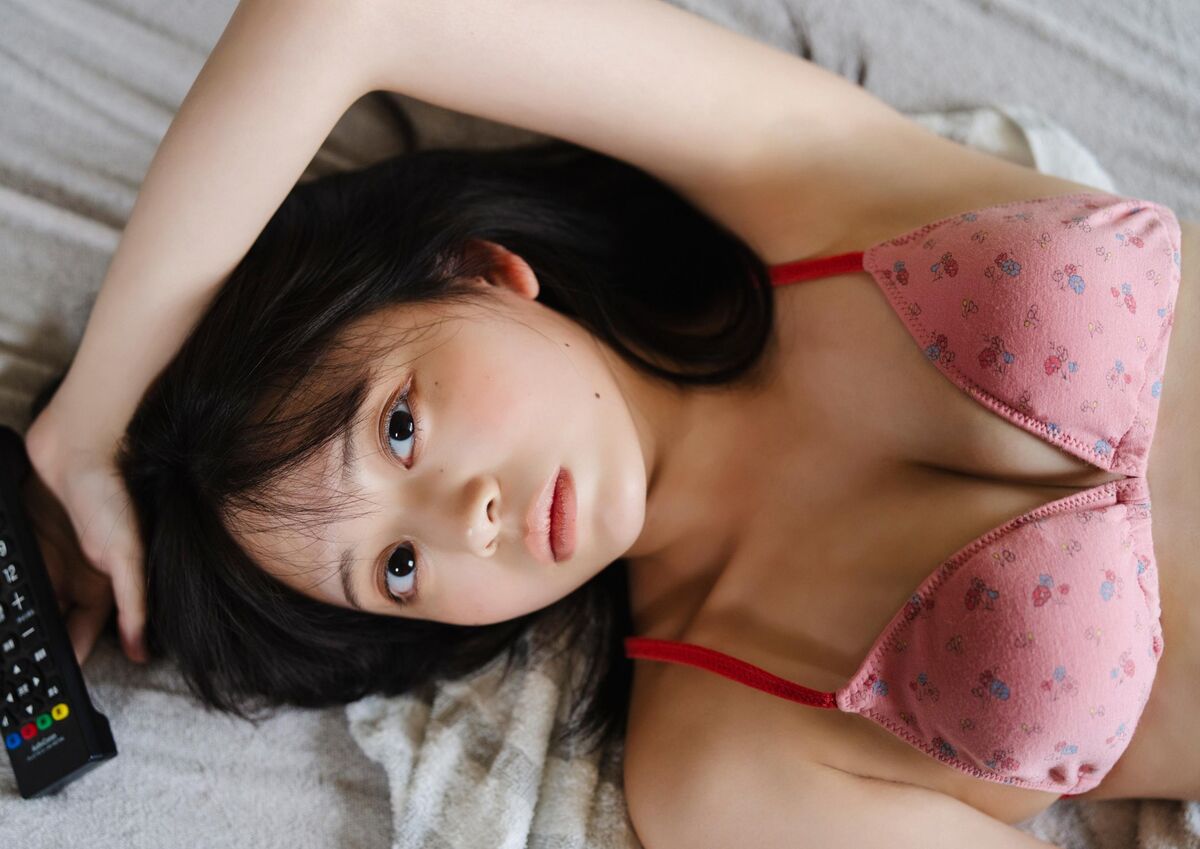 Mai Horai 蓬莱舞 - BRODYデジタル写真集 アイデン＆ティティ