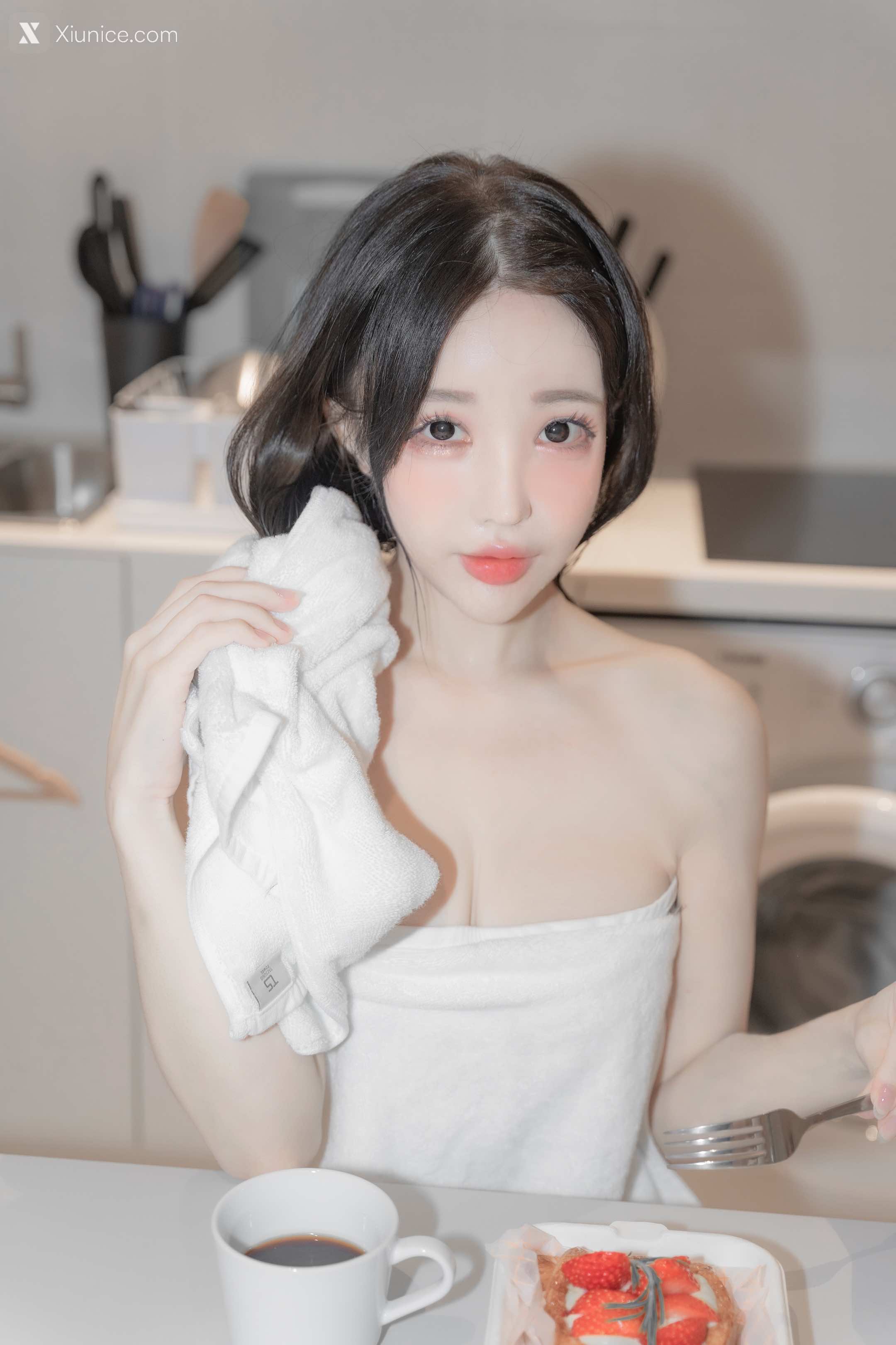 PUSSYLET Vol.48 Candy – Moist 4K