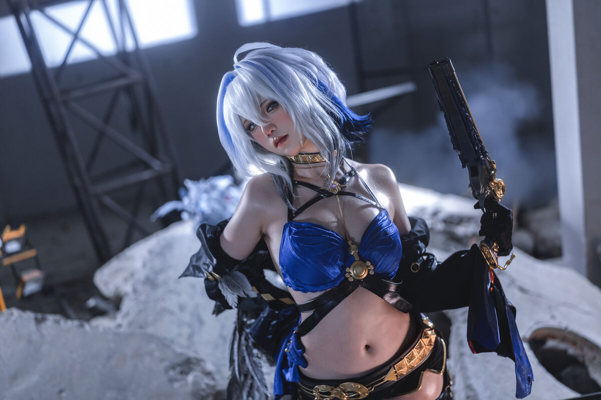 Coser@阿薰kaOri - 鸣潮 嘉贝莉娜 Part01