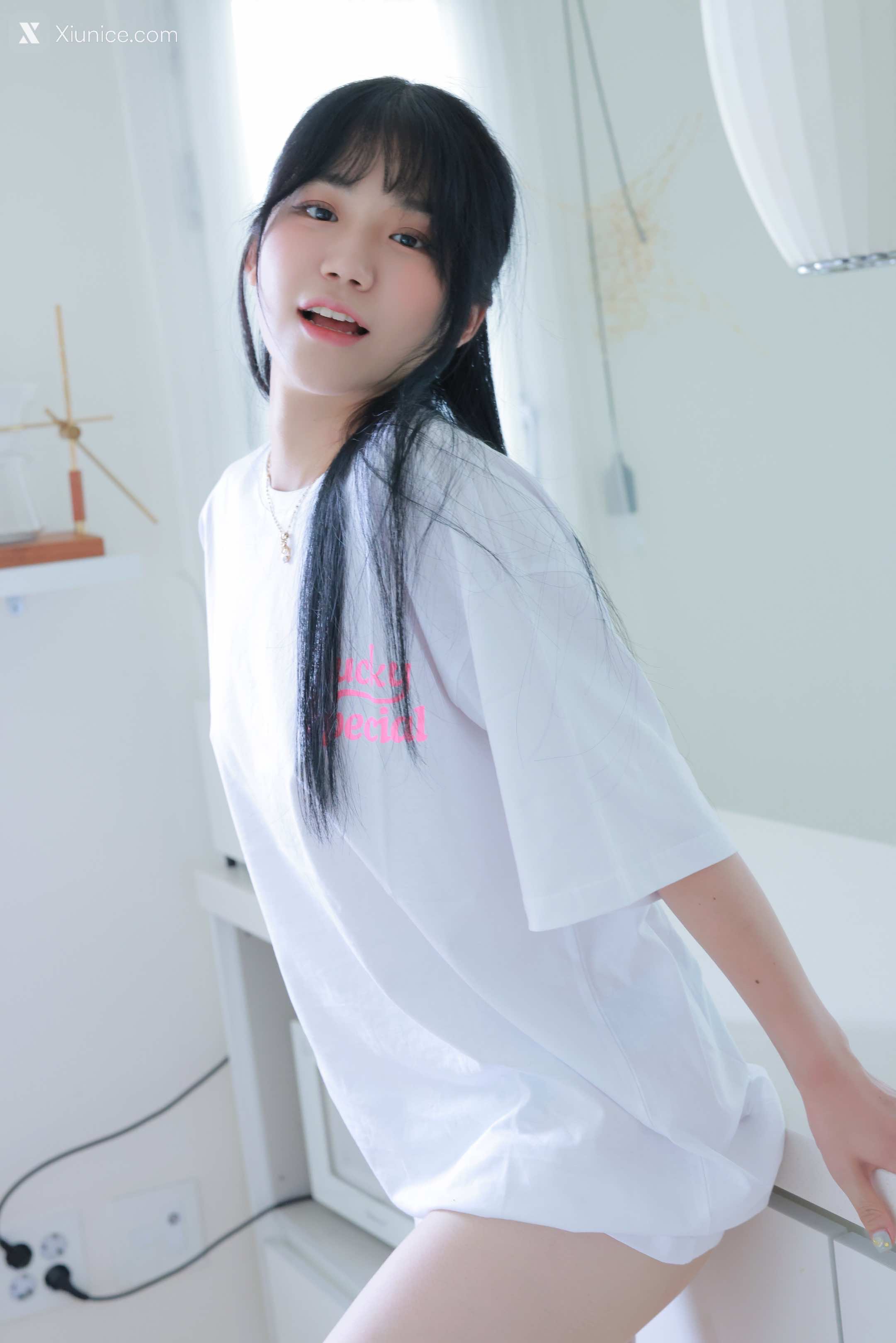 SweetBox Yui (유이) – SWTB Vol.018 CREAM 4K