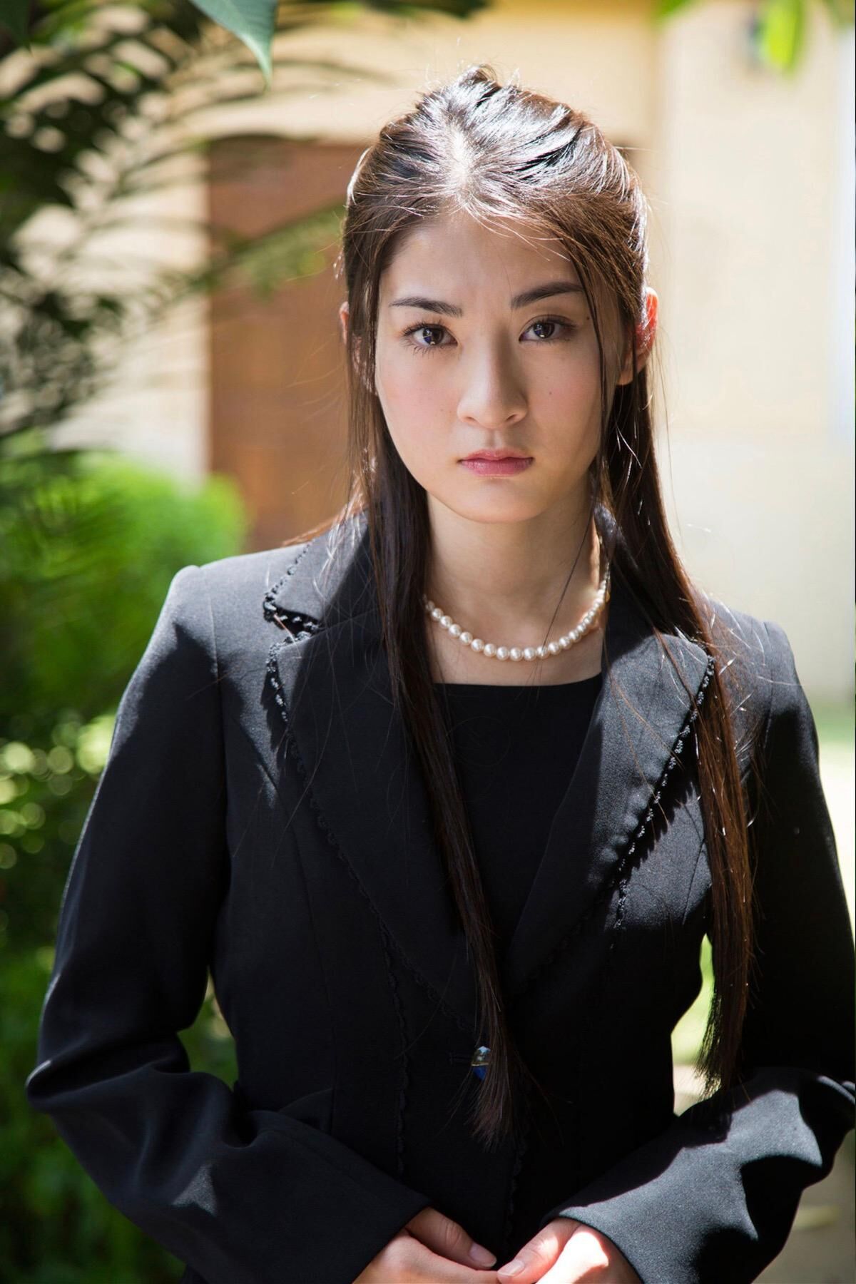 Mayu 繭 - 隣の人妻 寂しい身体を慰めて