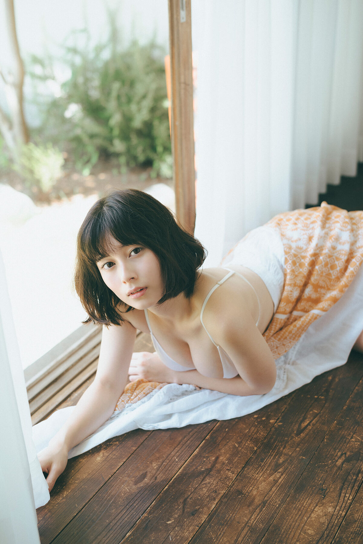 Sakurako Okubo 大久保桜子 - FLASHデジタル写真集 潮騒が聞こえる