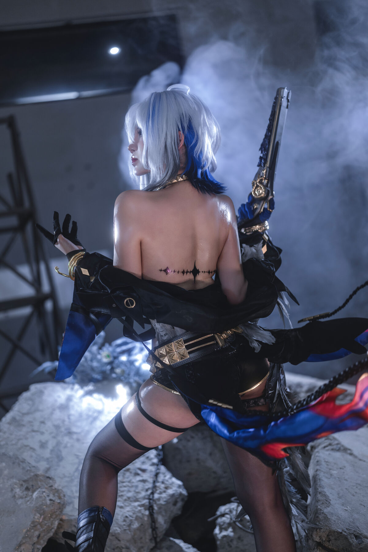 Coser@阿薰kaOri - 鸣潮 嘉贝莉娜 Part01