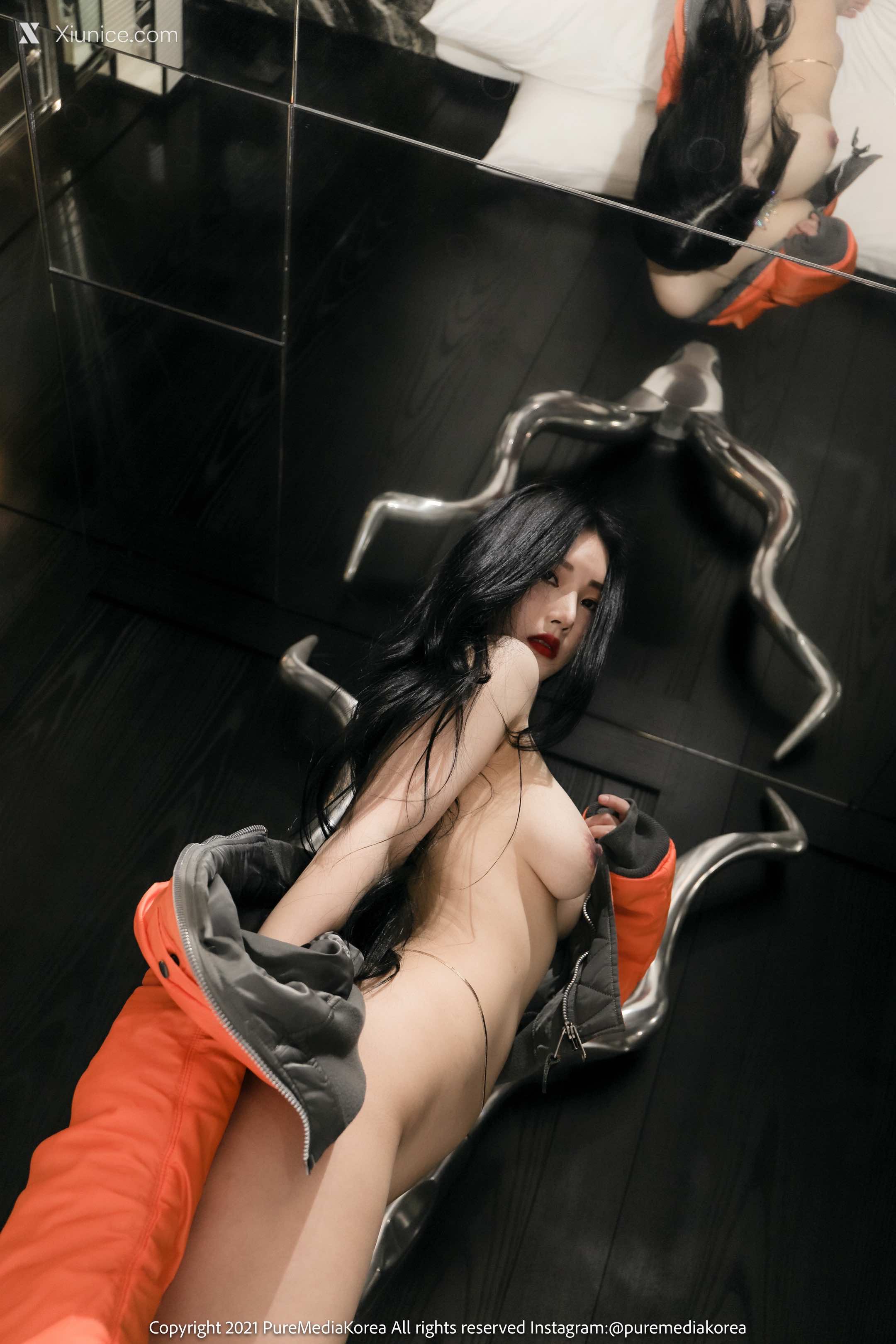 Pure Media Vol.162 Riha (리하) 4K