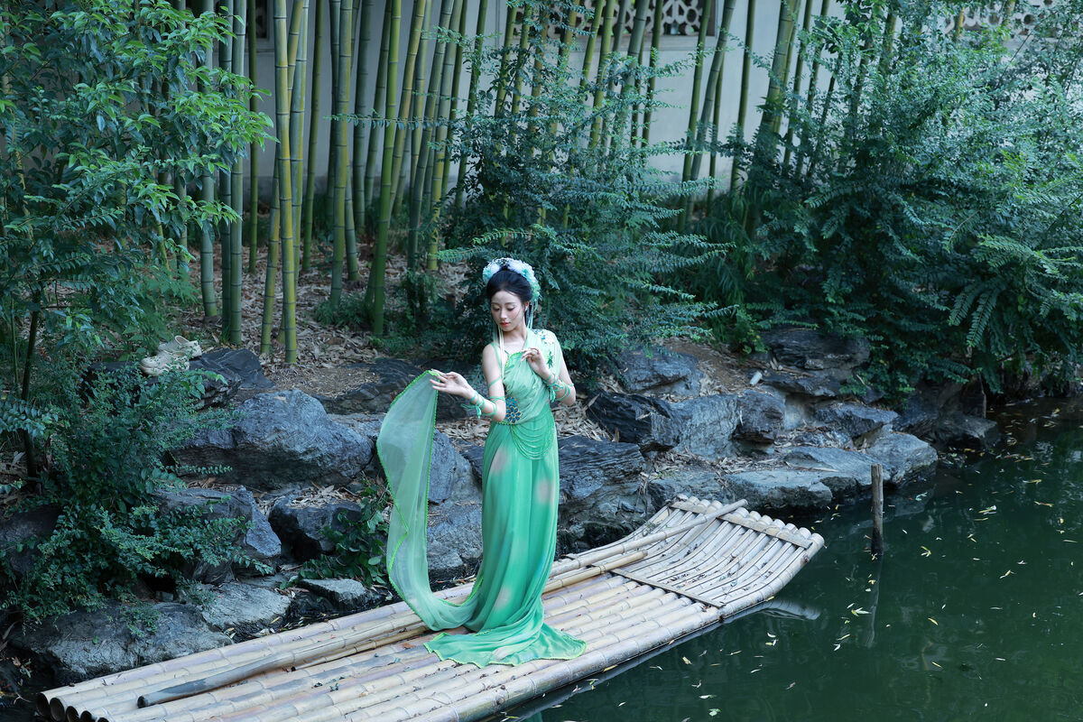 YiTuYu艺图语 Vol.10027 Xiao U