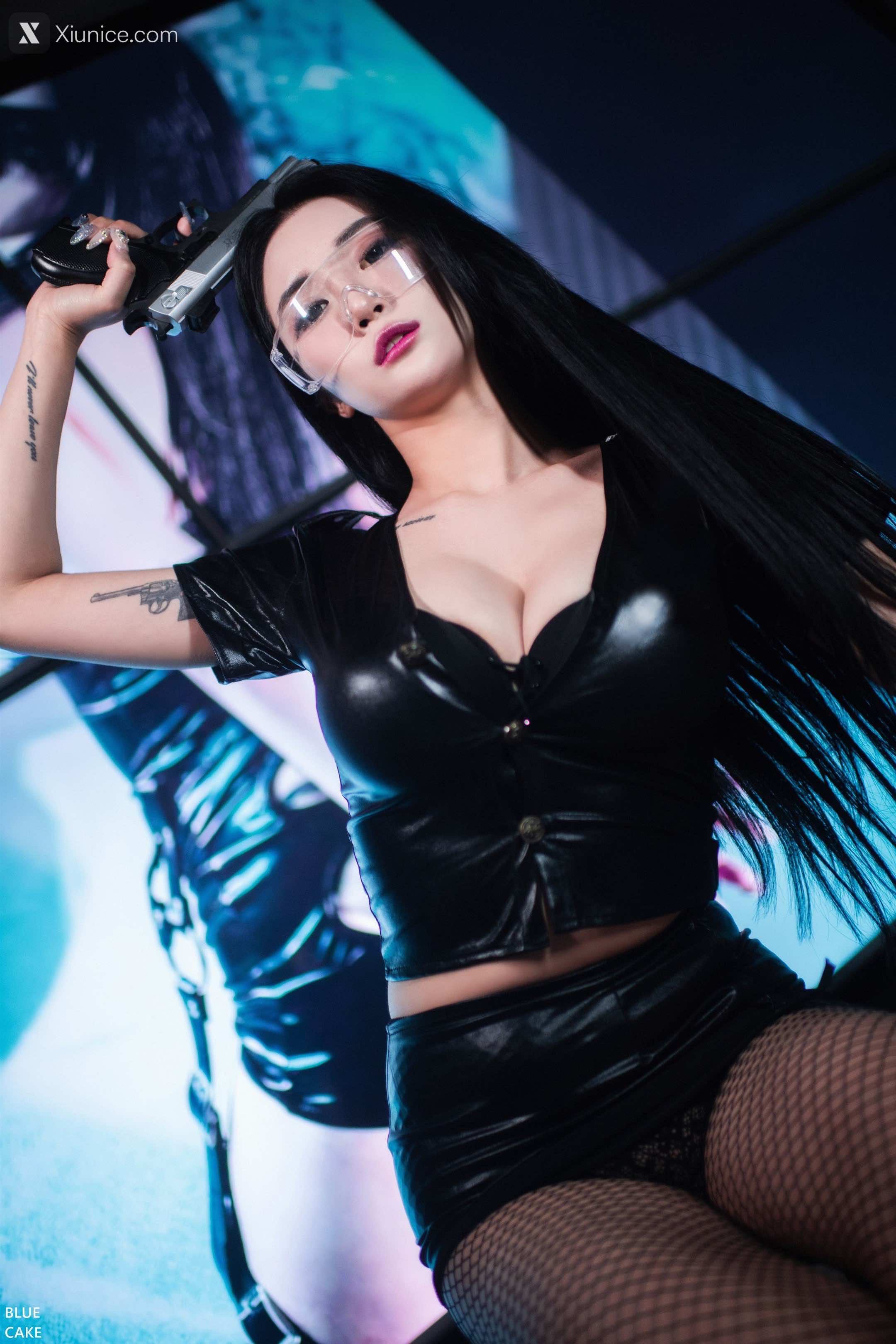 BLUECAKE Bomi (보미) – Siren 4K