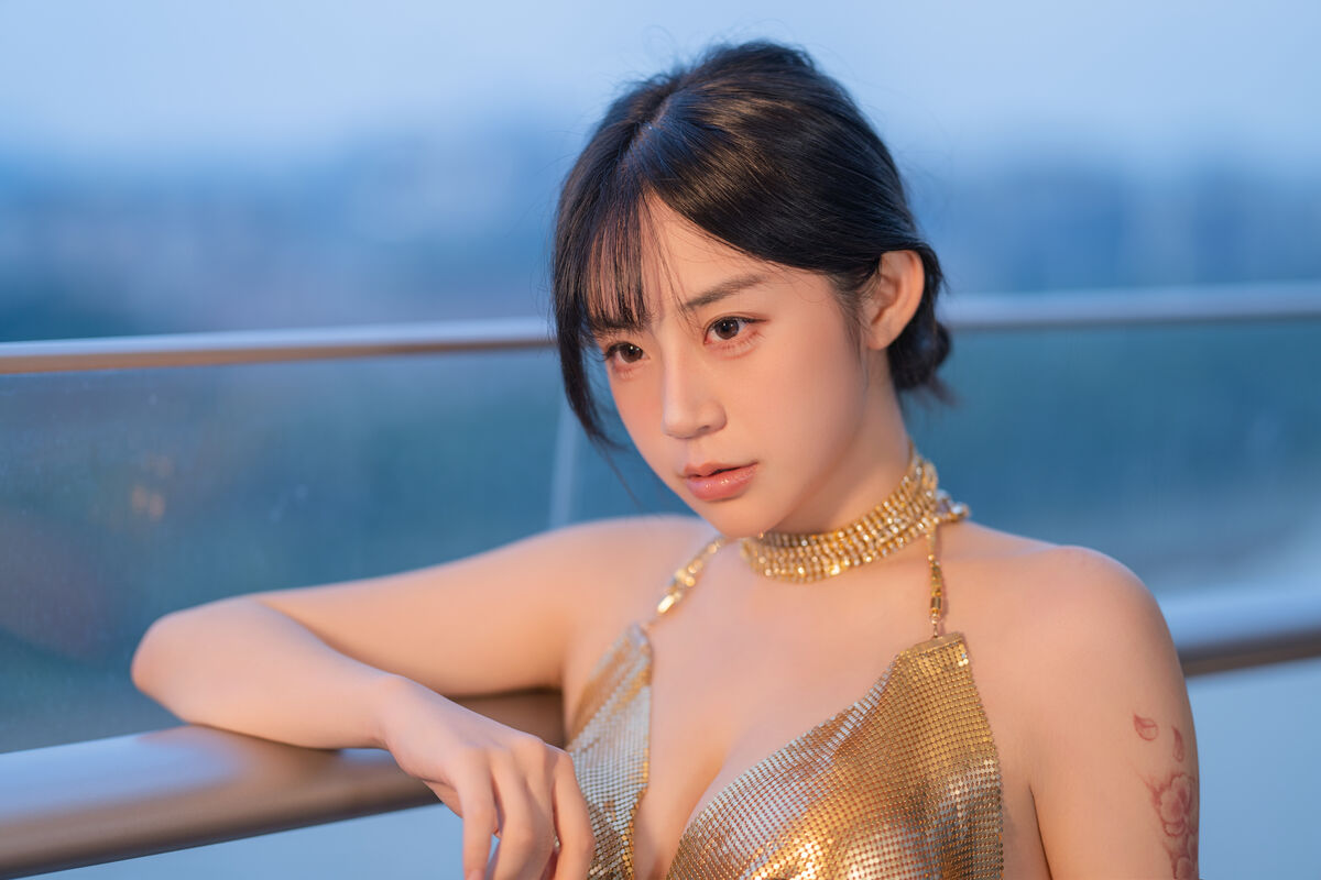 YiTuYu艺图语 Vol.10060 Yi Yuan Tong Xue Jodie