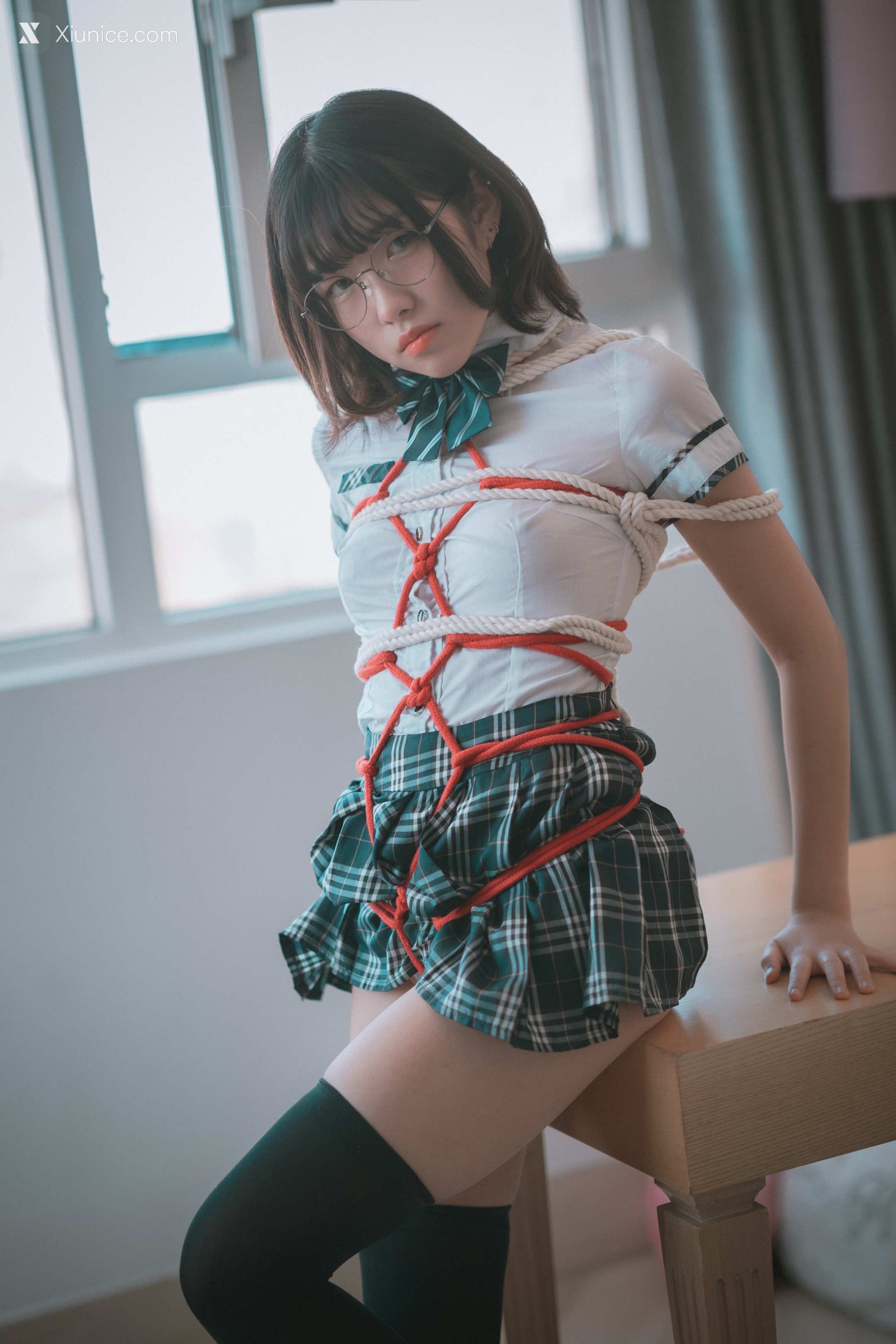 DJAWA Photo – Sonson (손손) – “Knotting Class” 4K