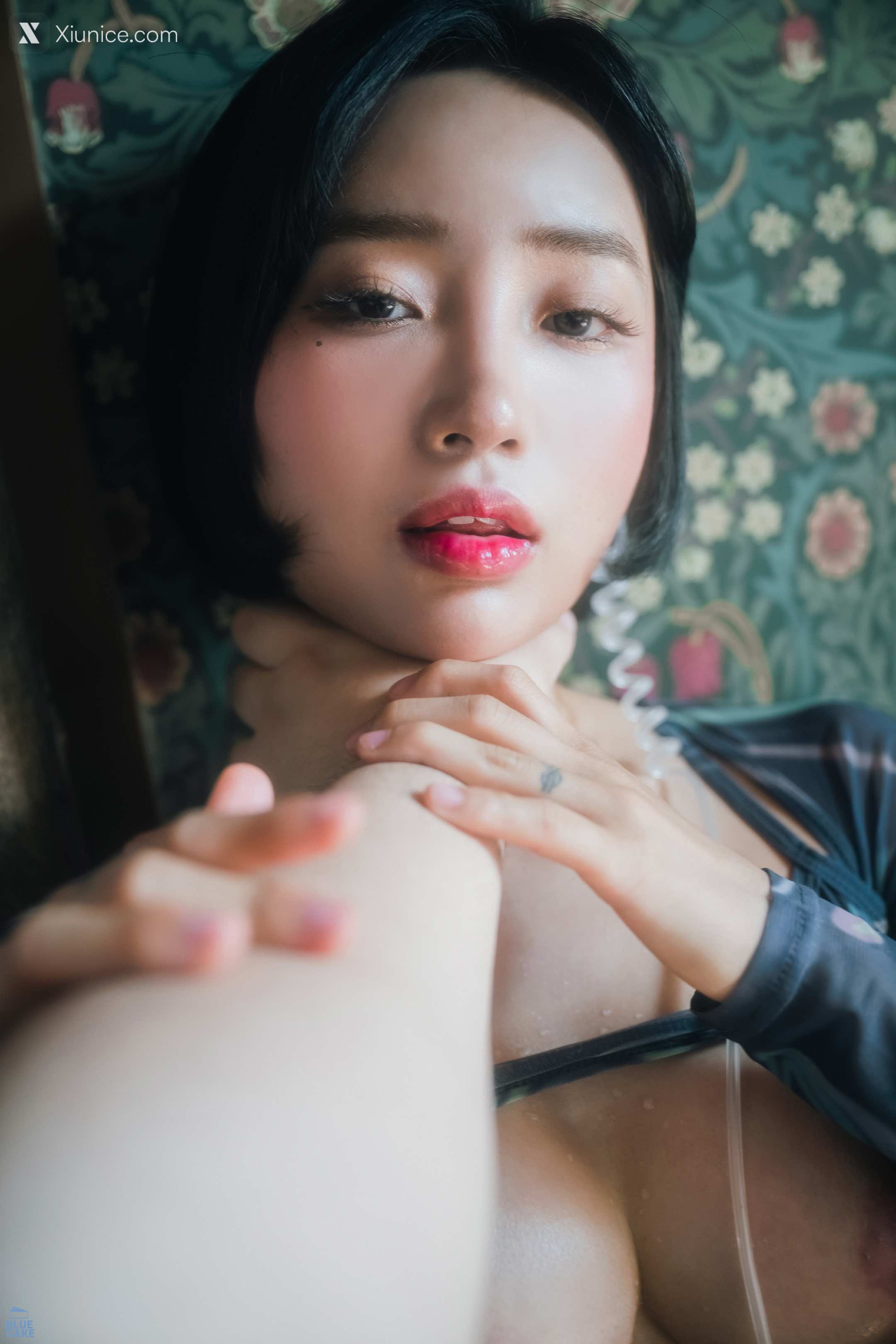 BLUECAKE Booty Queen – Secret Agent (+RED.Ver) 4K