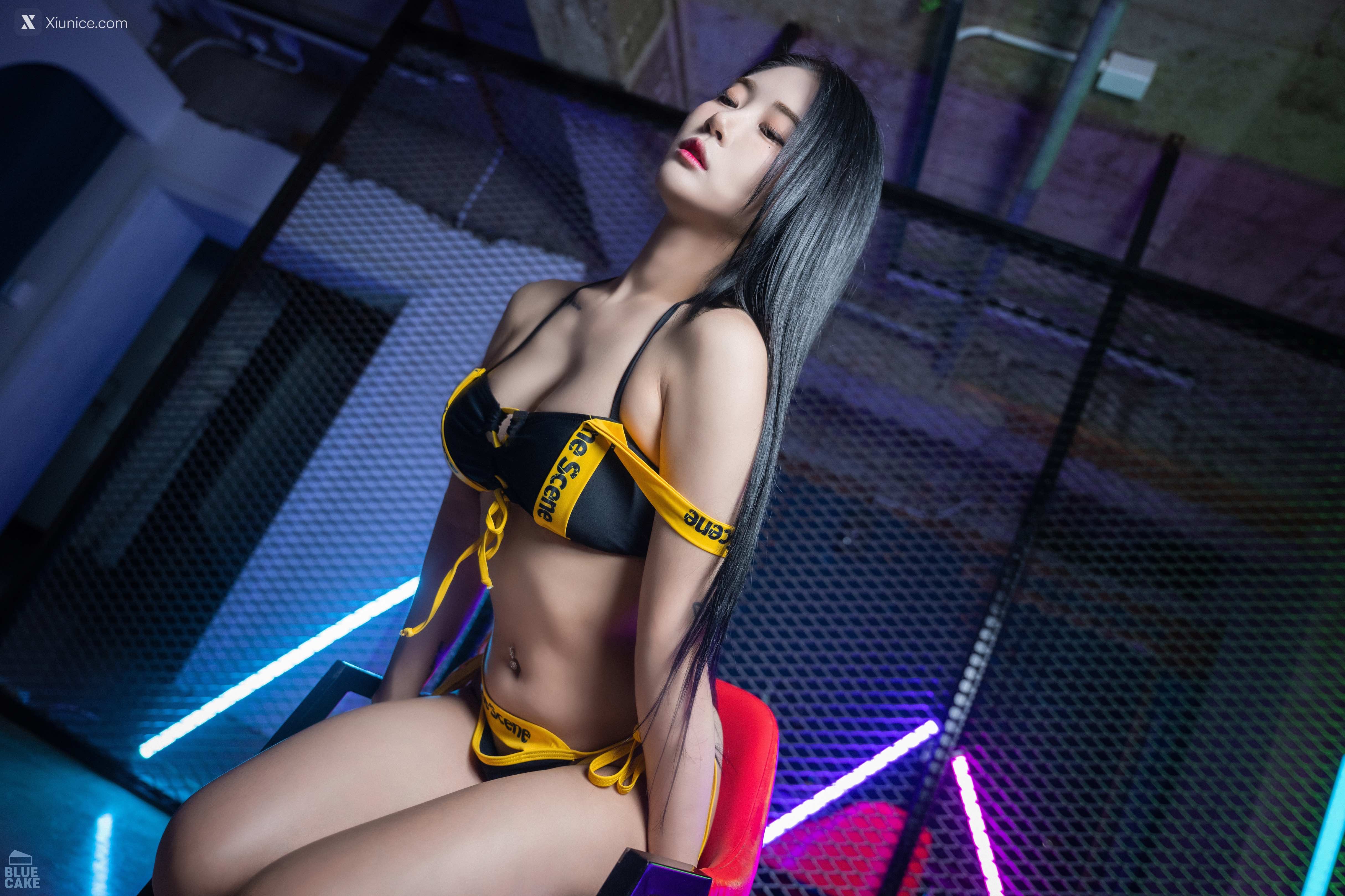 BLUECAKE Bomi (보미) – Black & Yellow (+RED Ver) 4K
