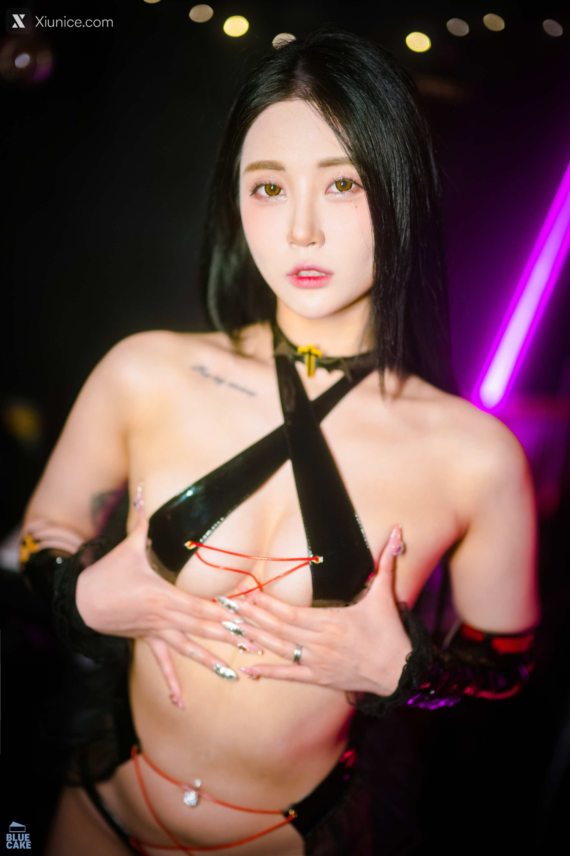 BLUECAKE Bomi (보미) – POP Star 4K