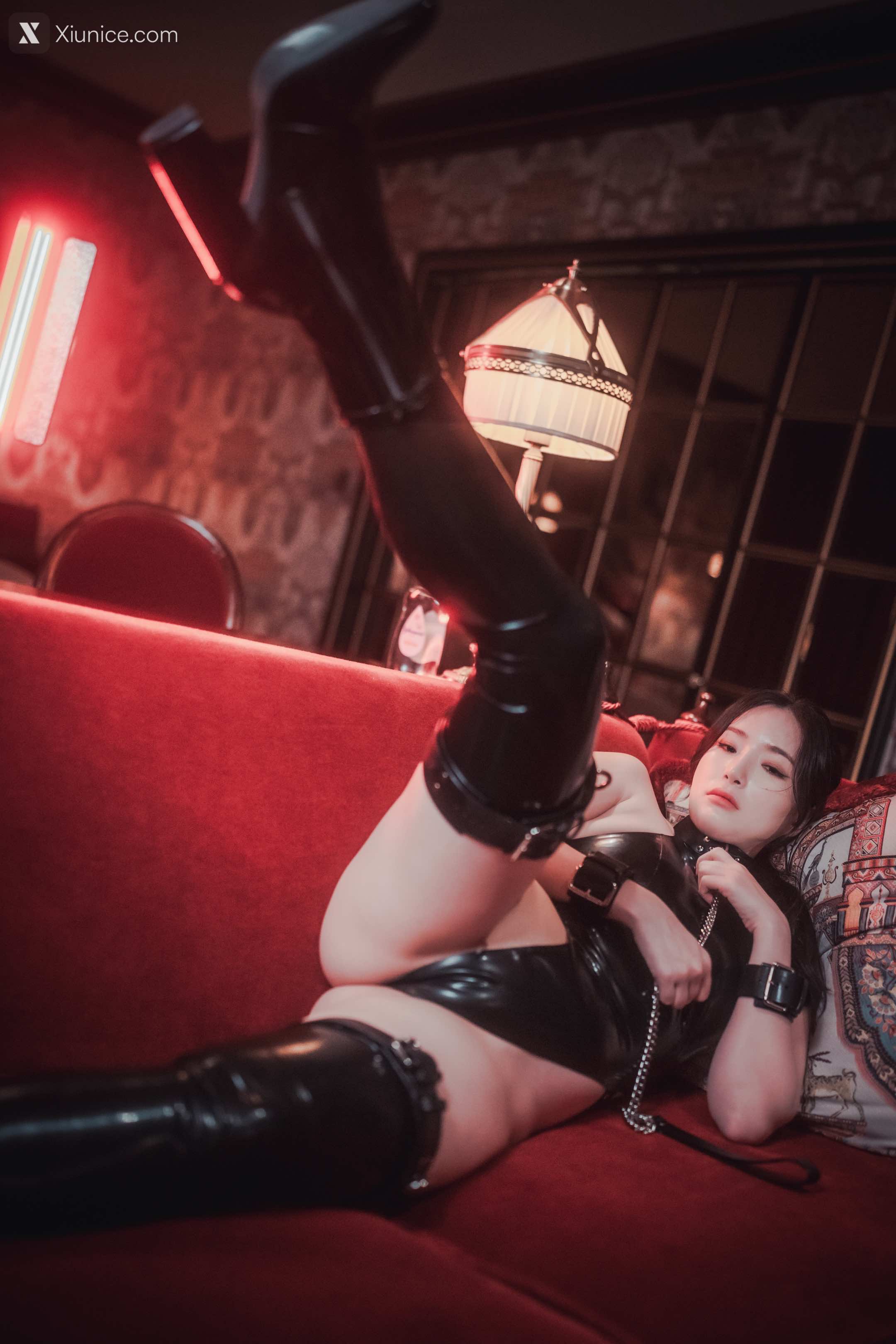 DJAWA Photo – Pia (피아) – Cling to Latex 4K