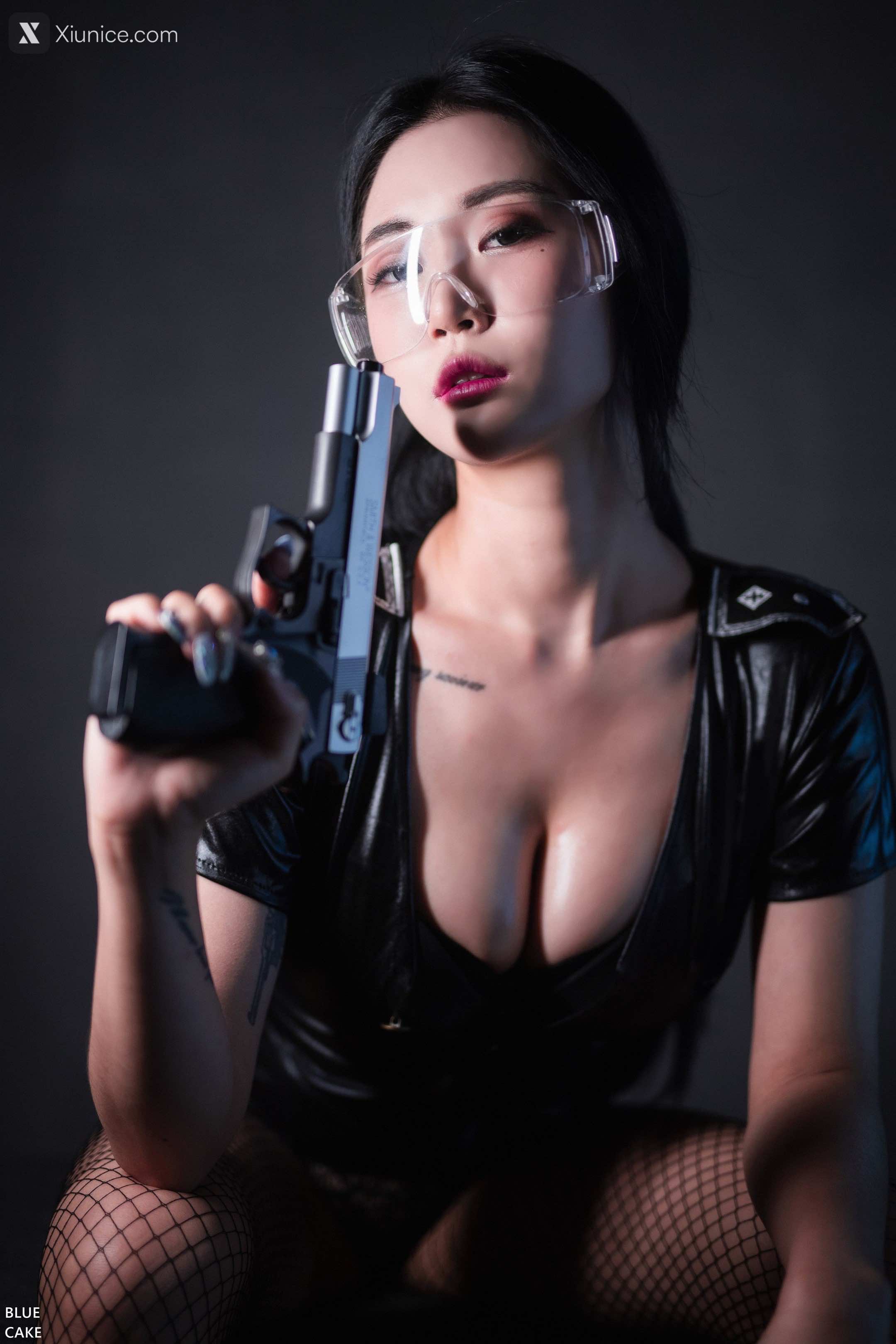 BLUECAKE Bomi (보미) – Siren 4K