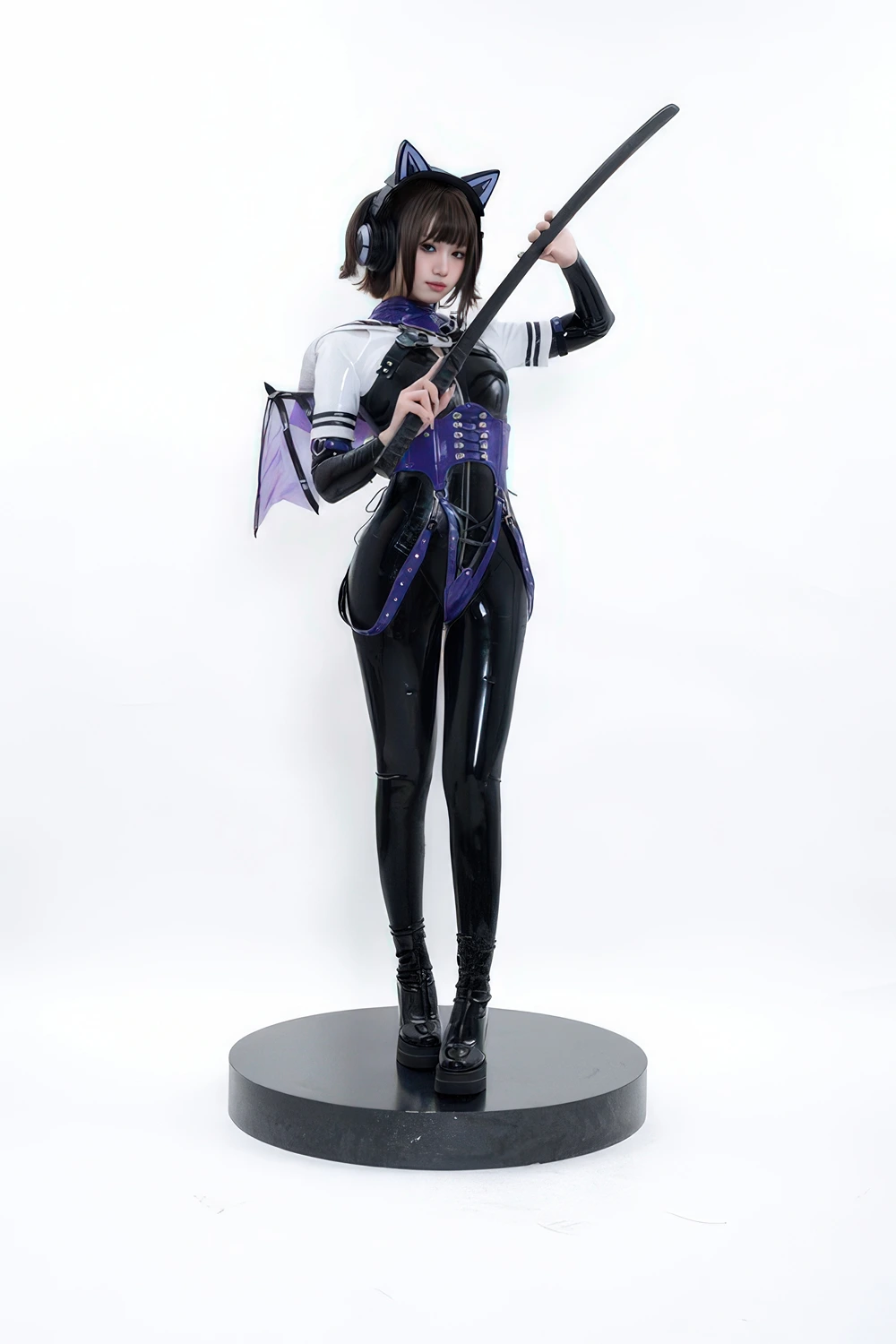 Cosplay 柒柒要乖哦 – 猎狼女