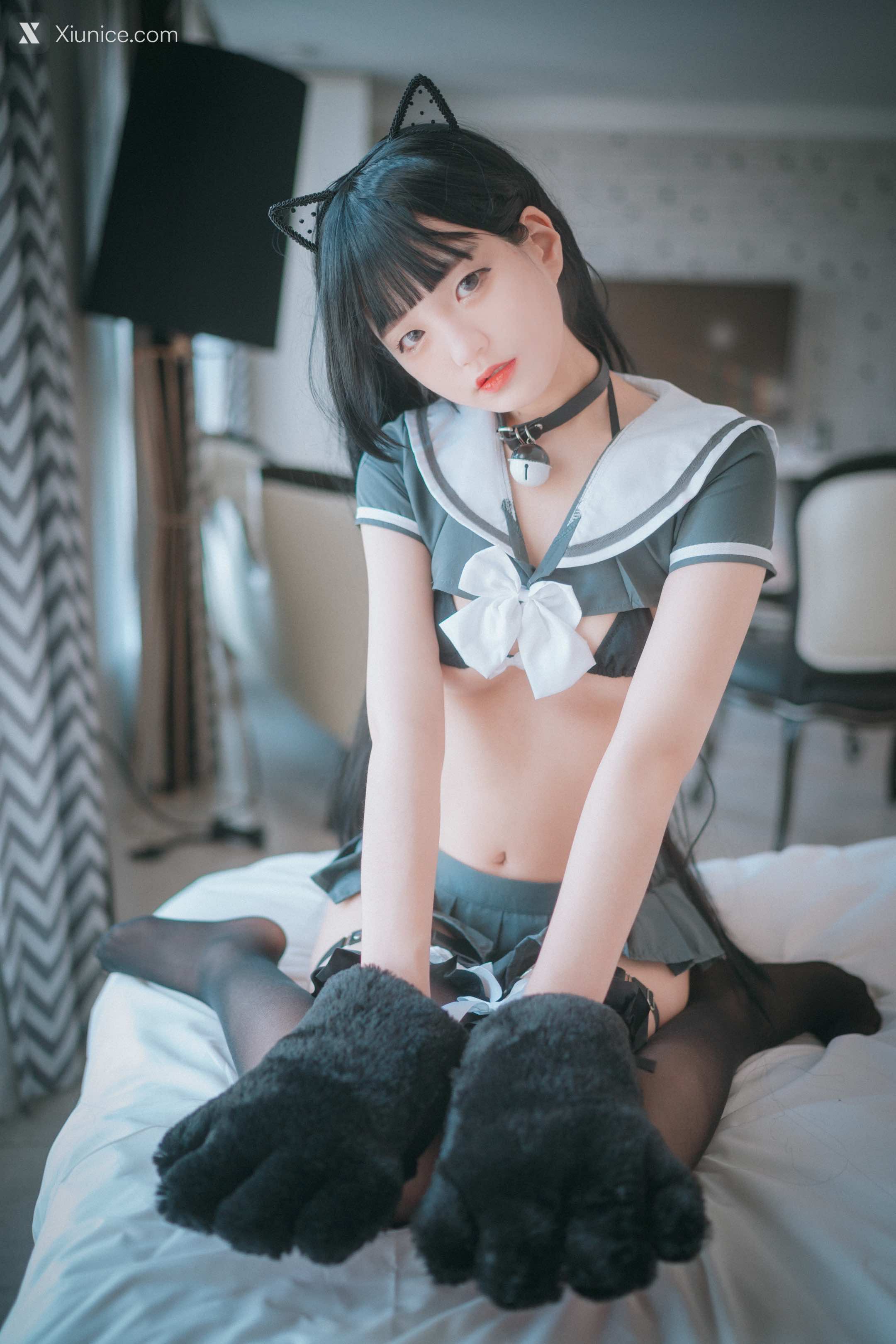 DJAWA Photo – Jeong Jenny (정제니) – Katzenmädchen in Schuluniform 4K