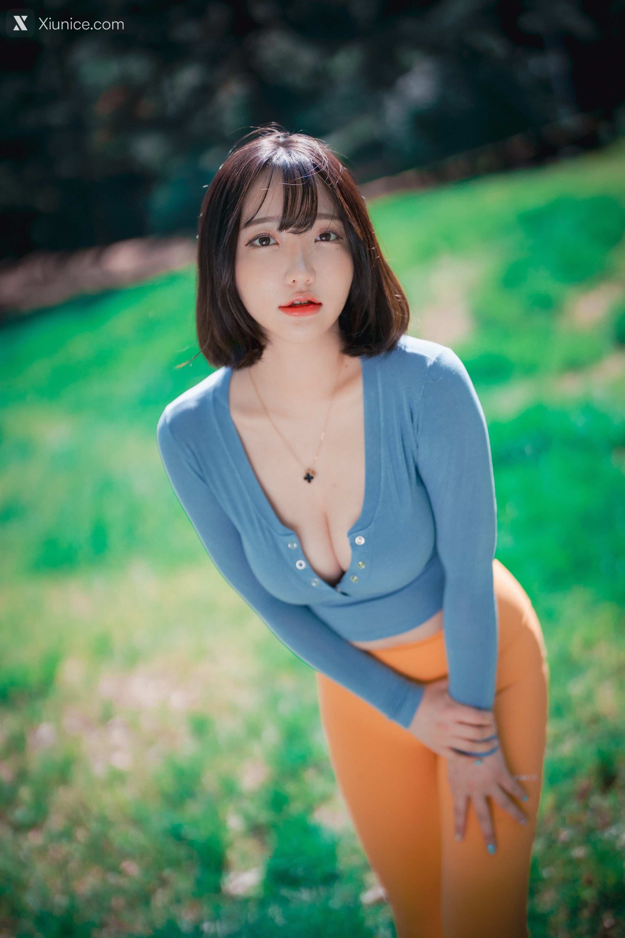 DJAWA Photo – Son Ye-Eun (손예은) – Naughty Trekking 4K