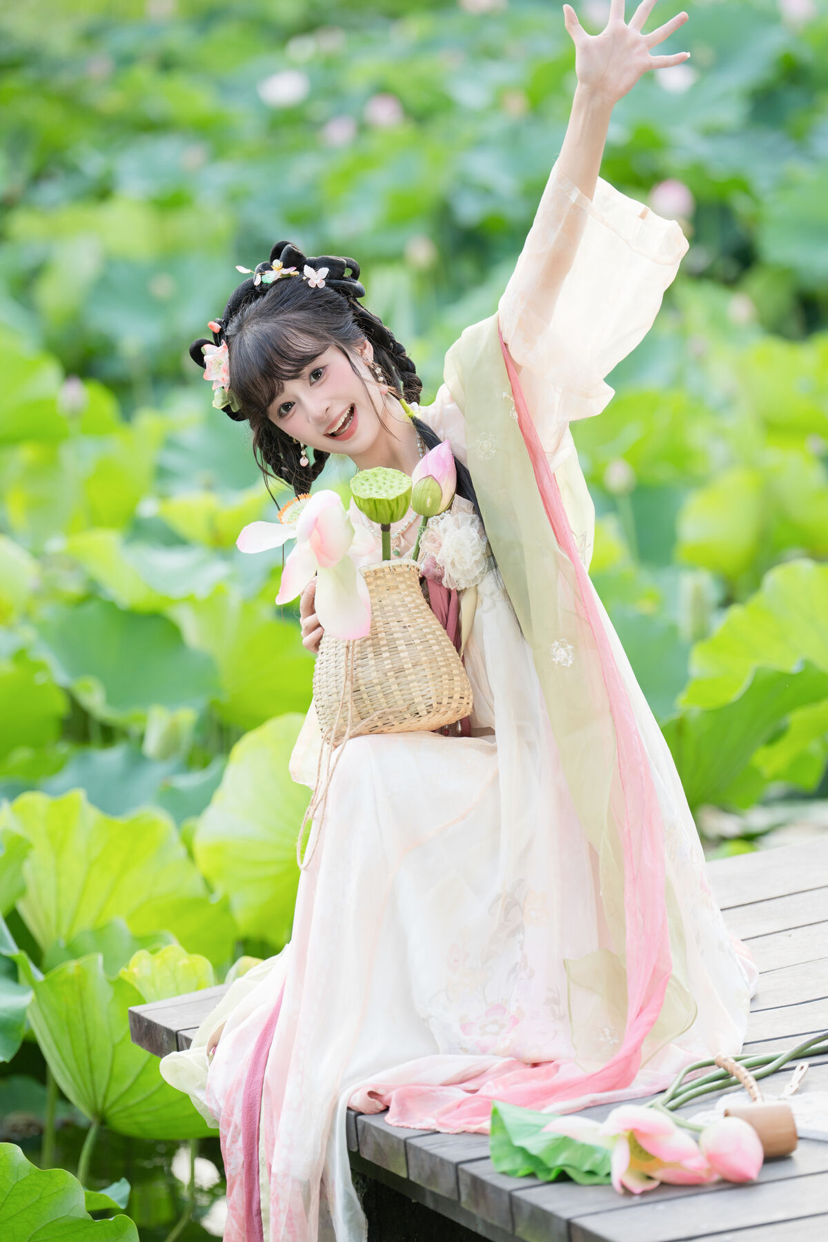 YiTuYu艺图语 Vol.10144 Xia Yu Xiao Nian