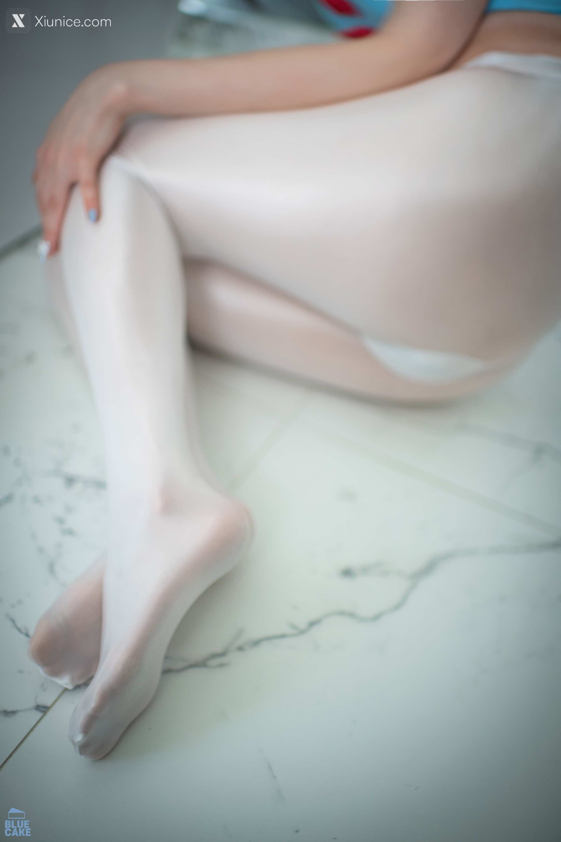 BLUECAKE Bambi (밤비) – Love Dive 4K