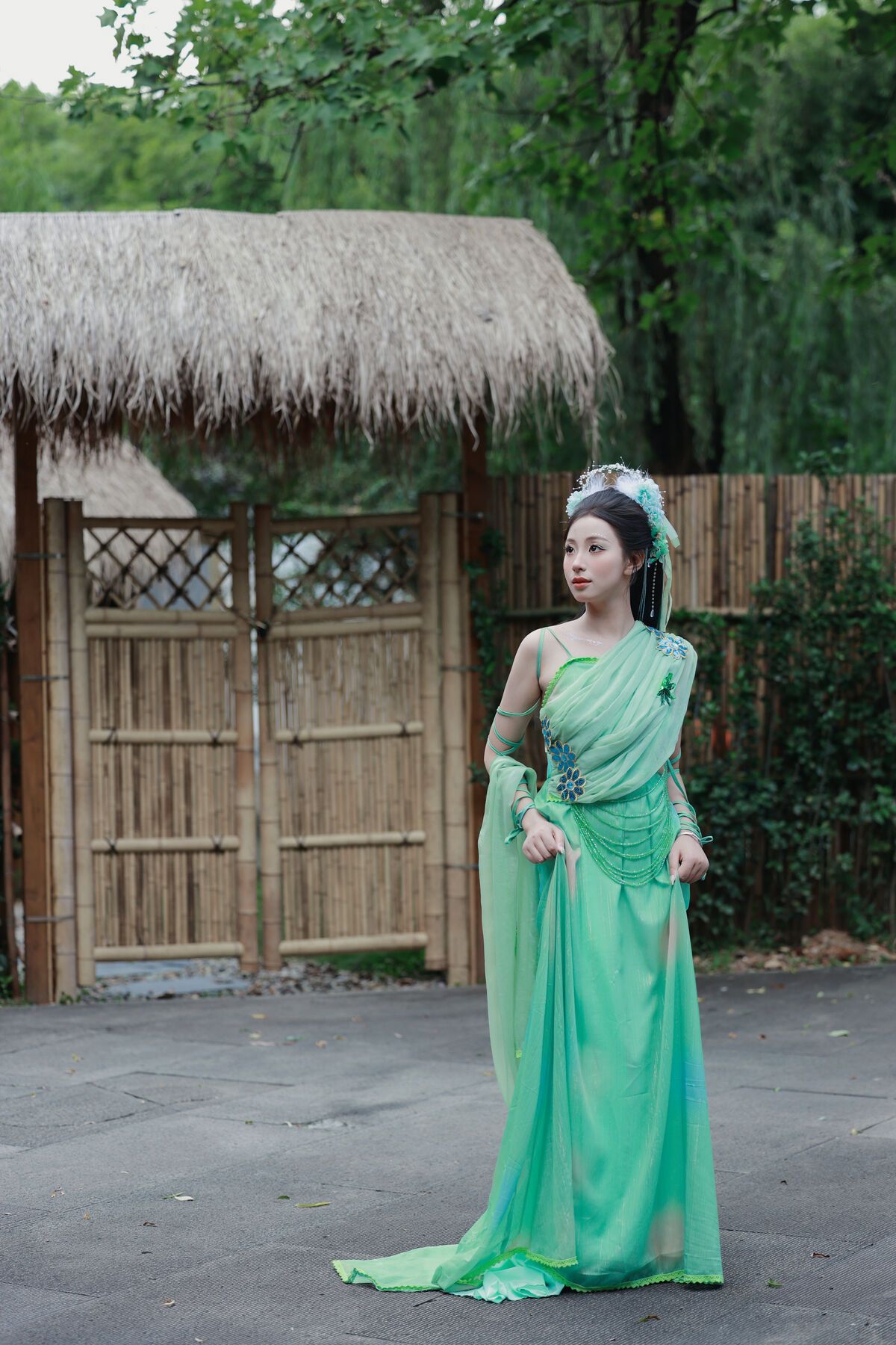 YiTuYu艺图语 Vol.10027 Xiao U