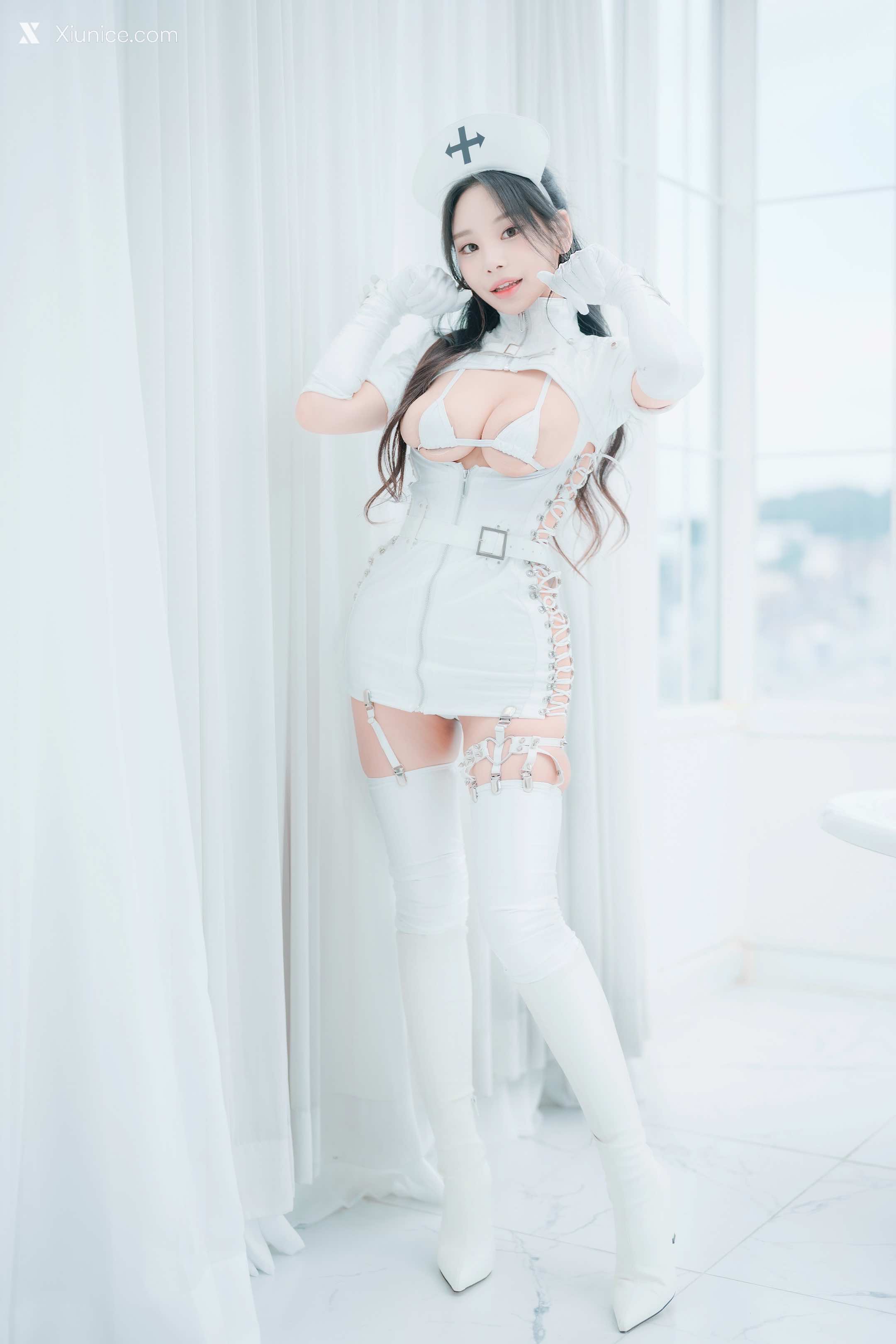 DJAWA Photo – ZziZzi – Healing White 4K
