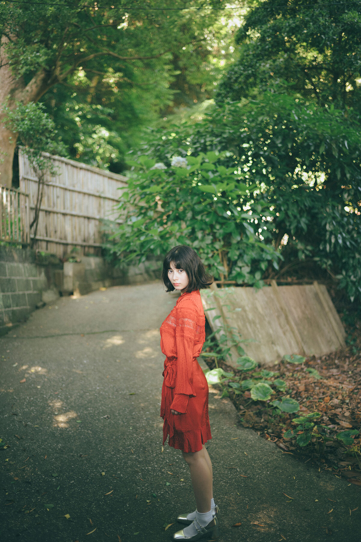 Sakurako Okubo 大久保桜子 - FLASHデジタル写真集 潮騒が聞こえる