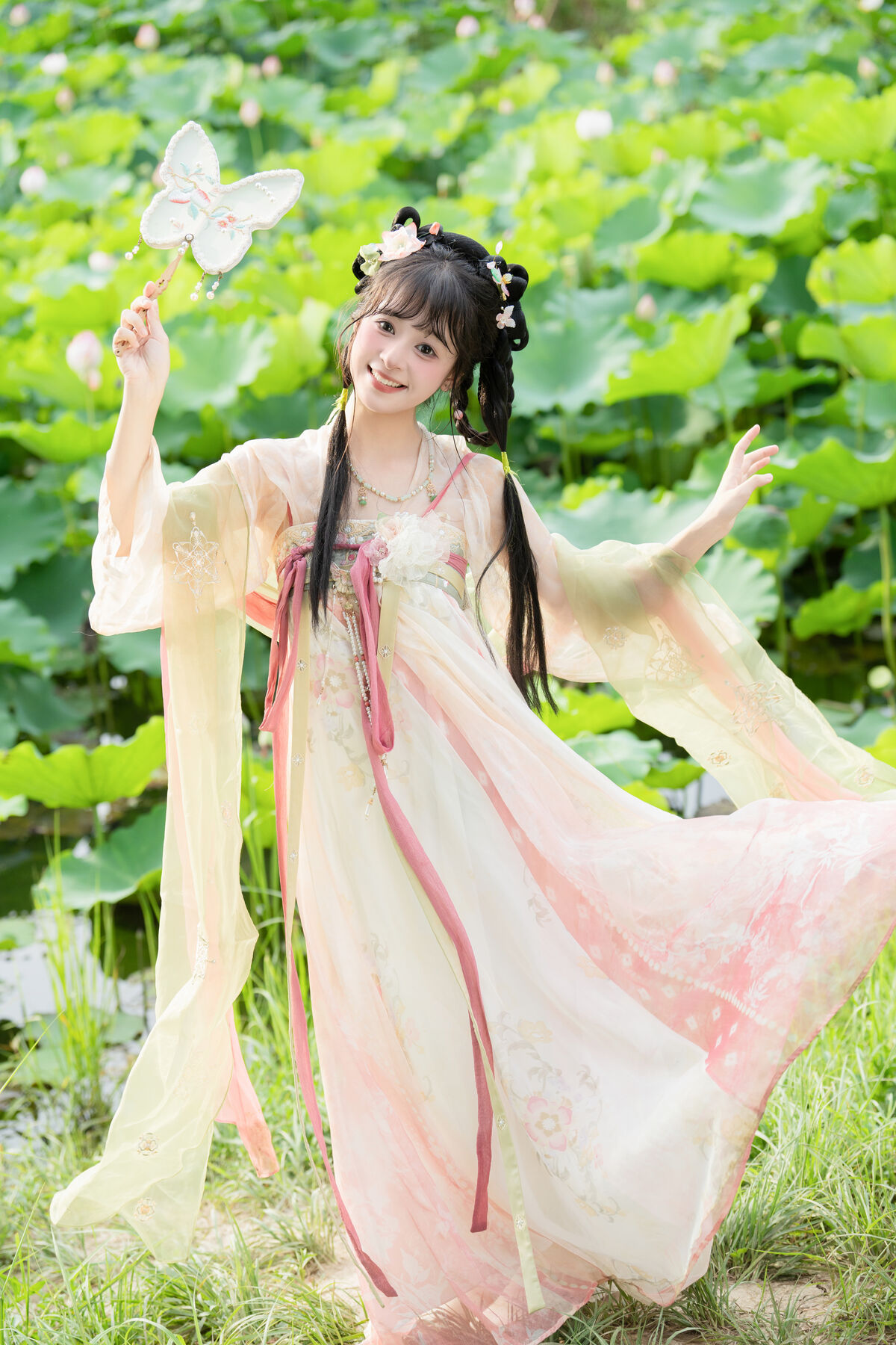 YiTuYu艺图语 Vol.10144 Xia Yu Xiao Nian