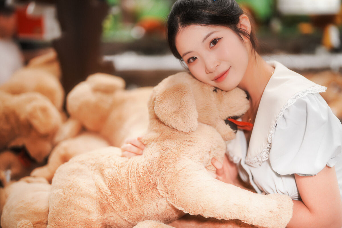 YiTuYu艺图语 Vol.10069 Wo De Xiao Zhu Li