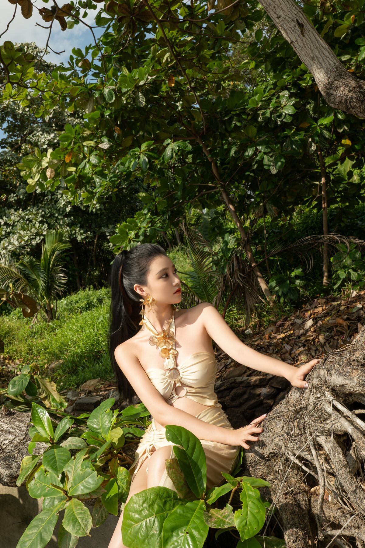 Coser@年年Nnian - 海边维纳斯