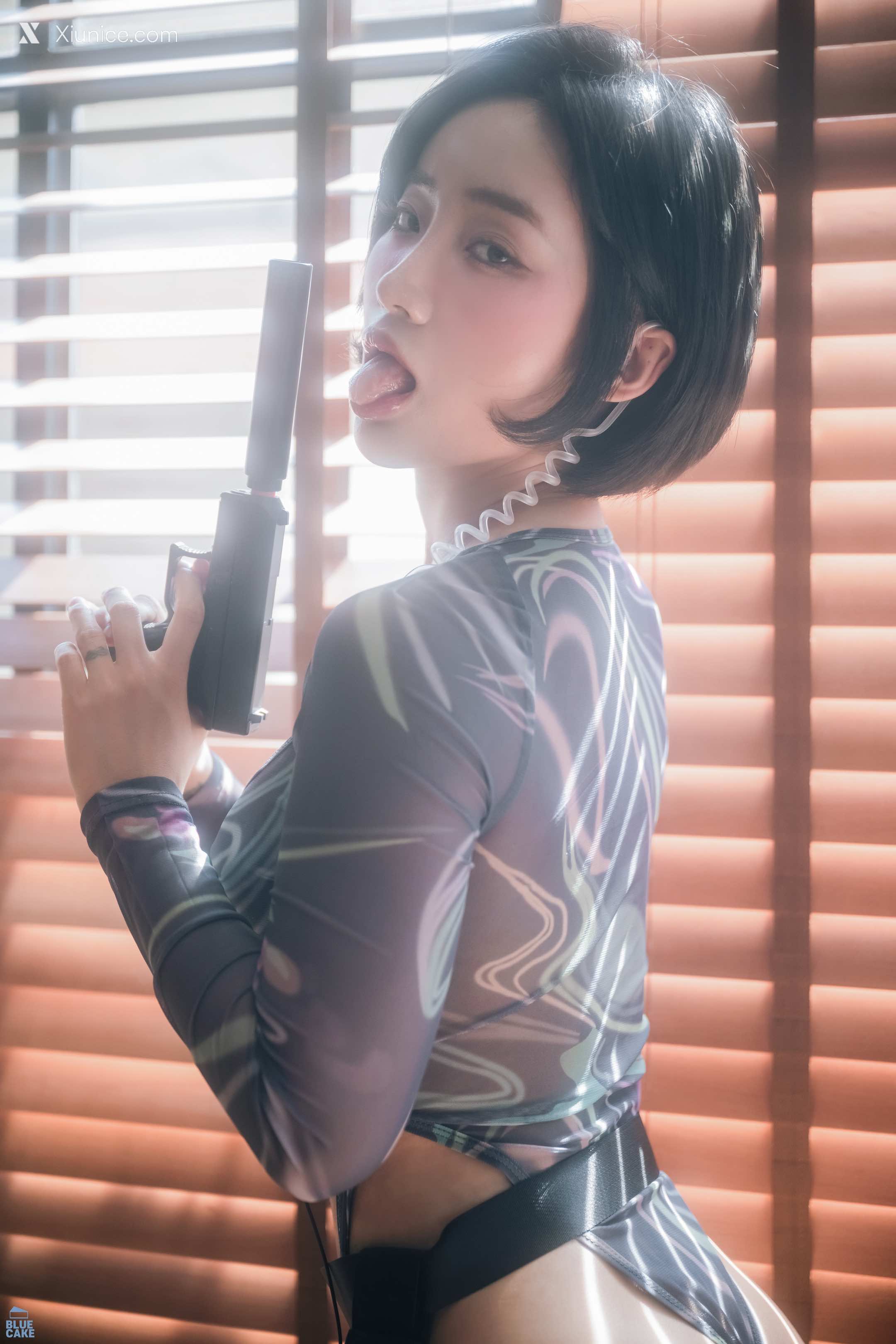 BLUECAKE Booty Queen – Secret Agent (+RED.Ver) 4K