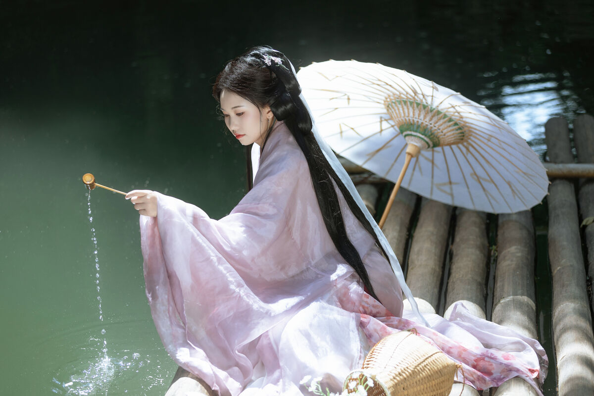 YiTuYu艺图语 Vol.10214 Jie Jie