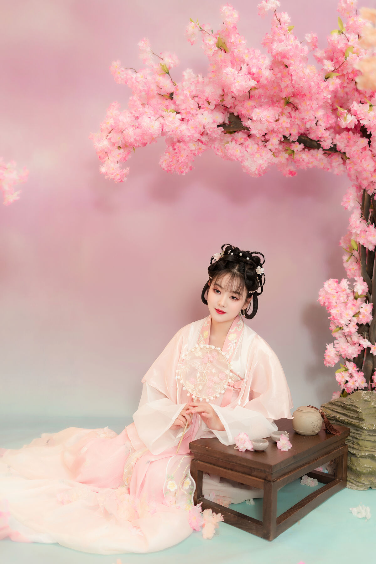 YiTuYu艺图语 Vol.10051 Zhu Ge