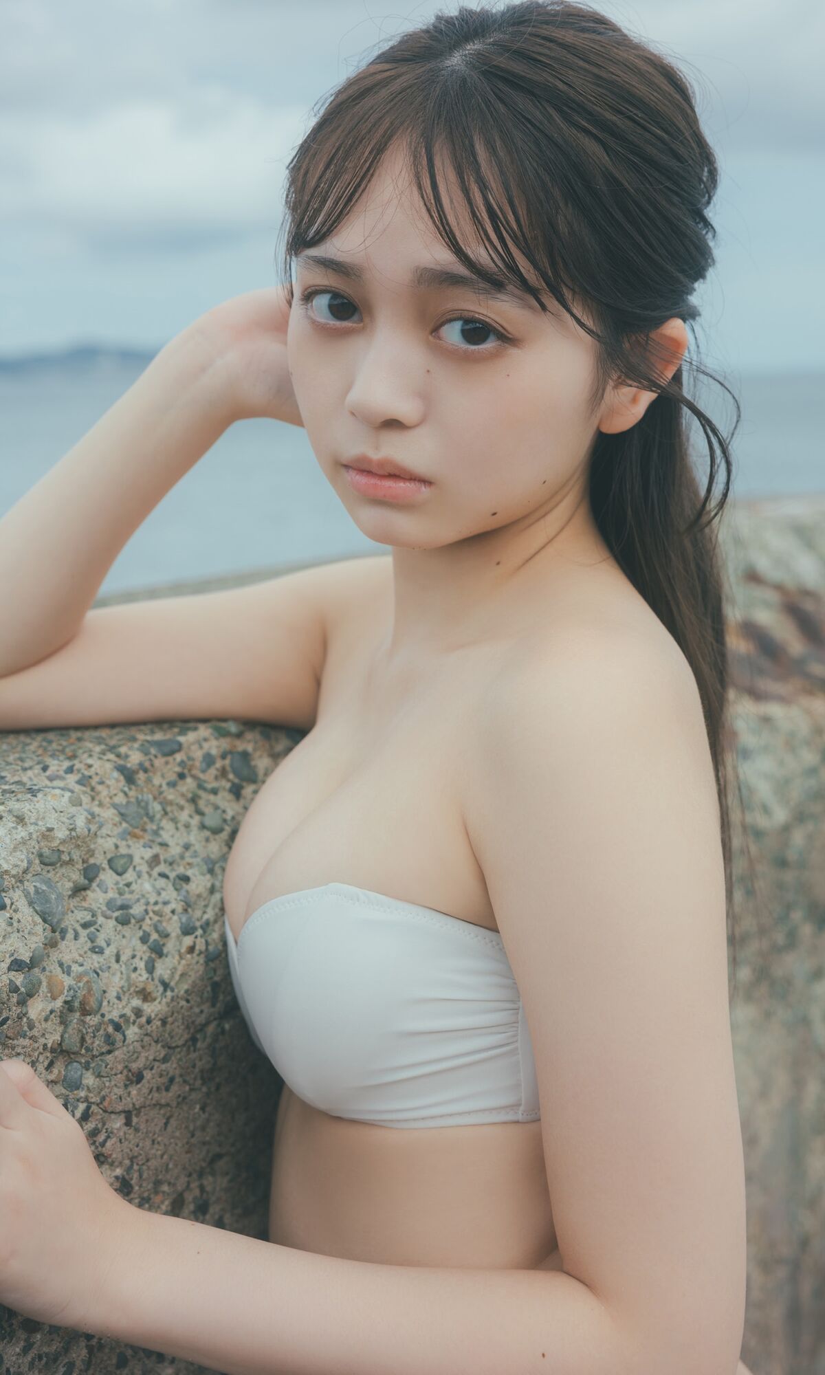 Mai Horai 蓬莱舞 - 写真集 See eye to eye 週プレ PHOTO BOOK
