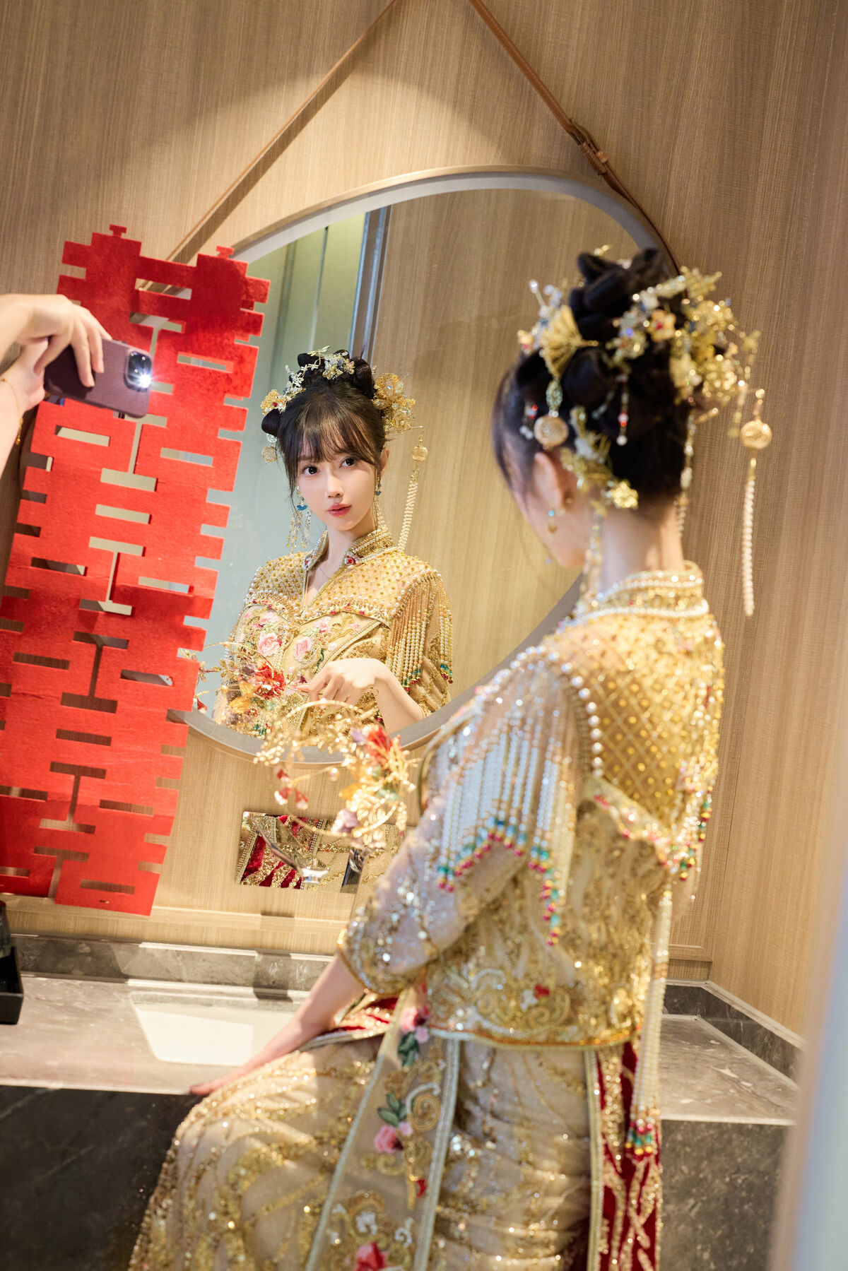 内购无水印 Yue Er Yue Er 玥儿玥er - 秀人网模特 性感秀禾服