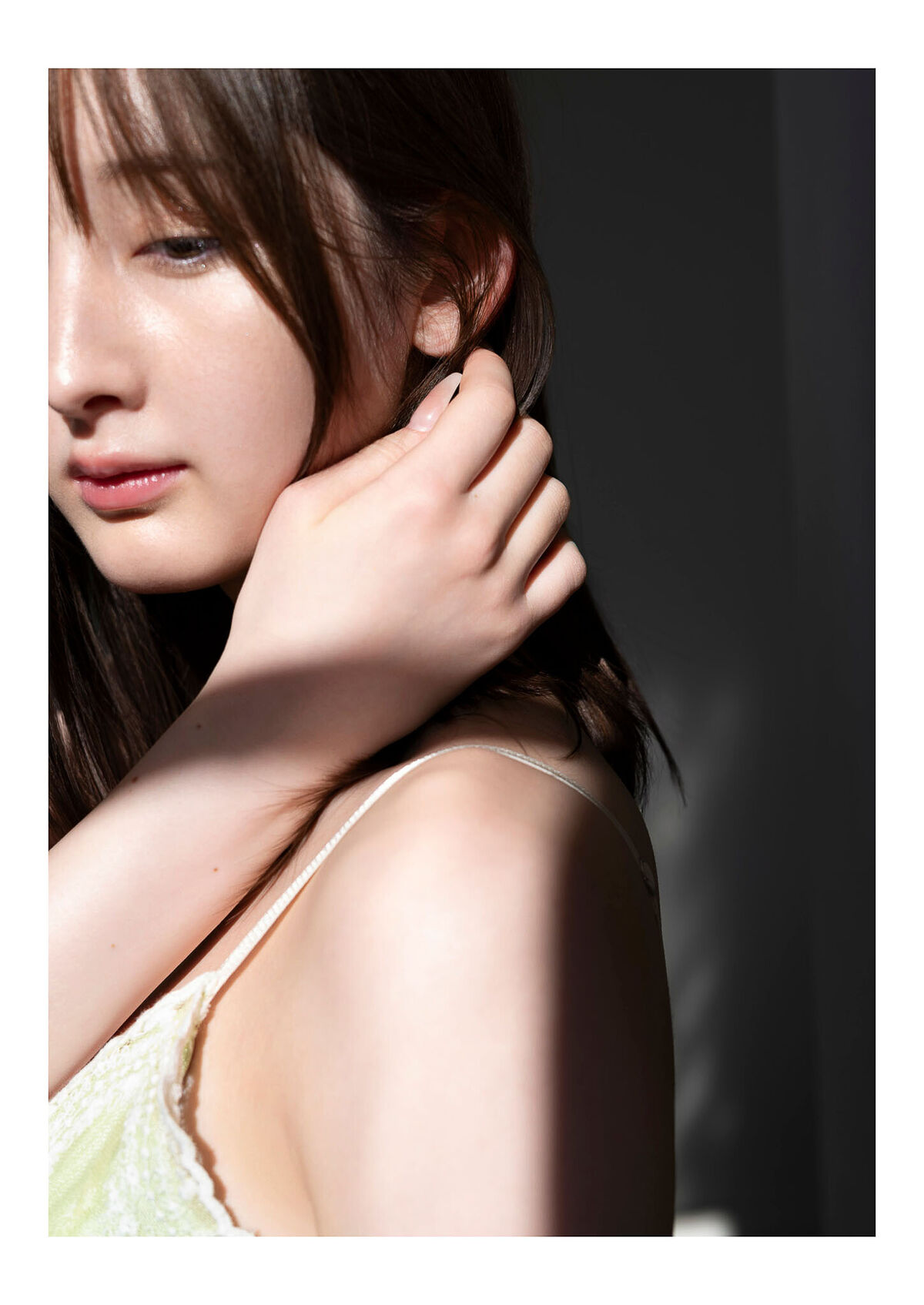 Cecile Nana 菜那セシル - デジタル限定 写真集 きまぐれ天使の悪戯 ワニブックス デジタル写真集