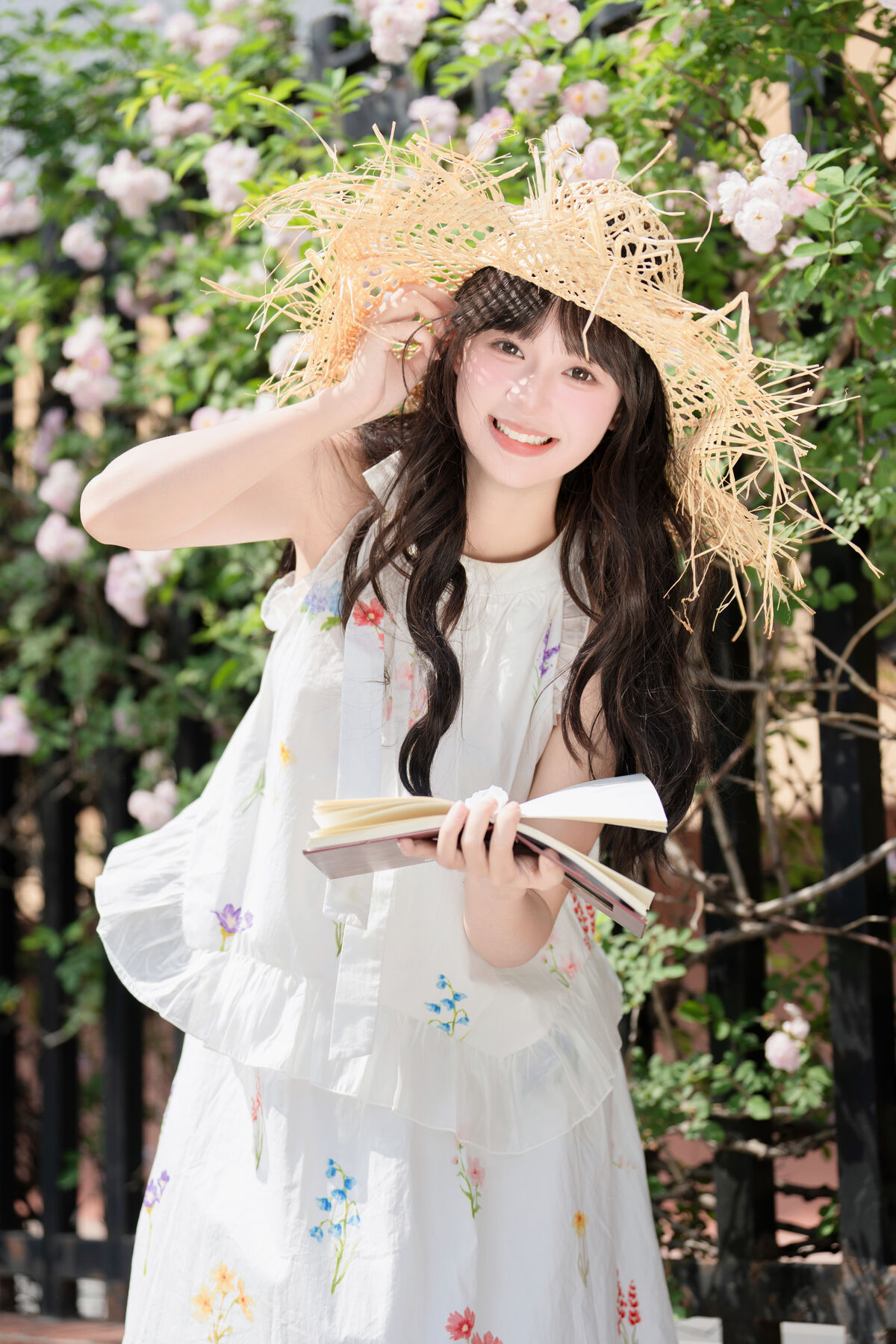 YiTuYu艺图语 Vol.10121 Xia Yu Xiao Nian