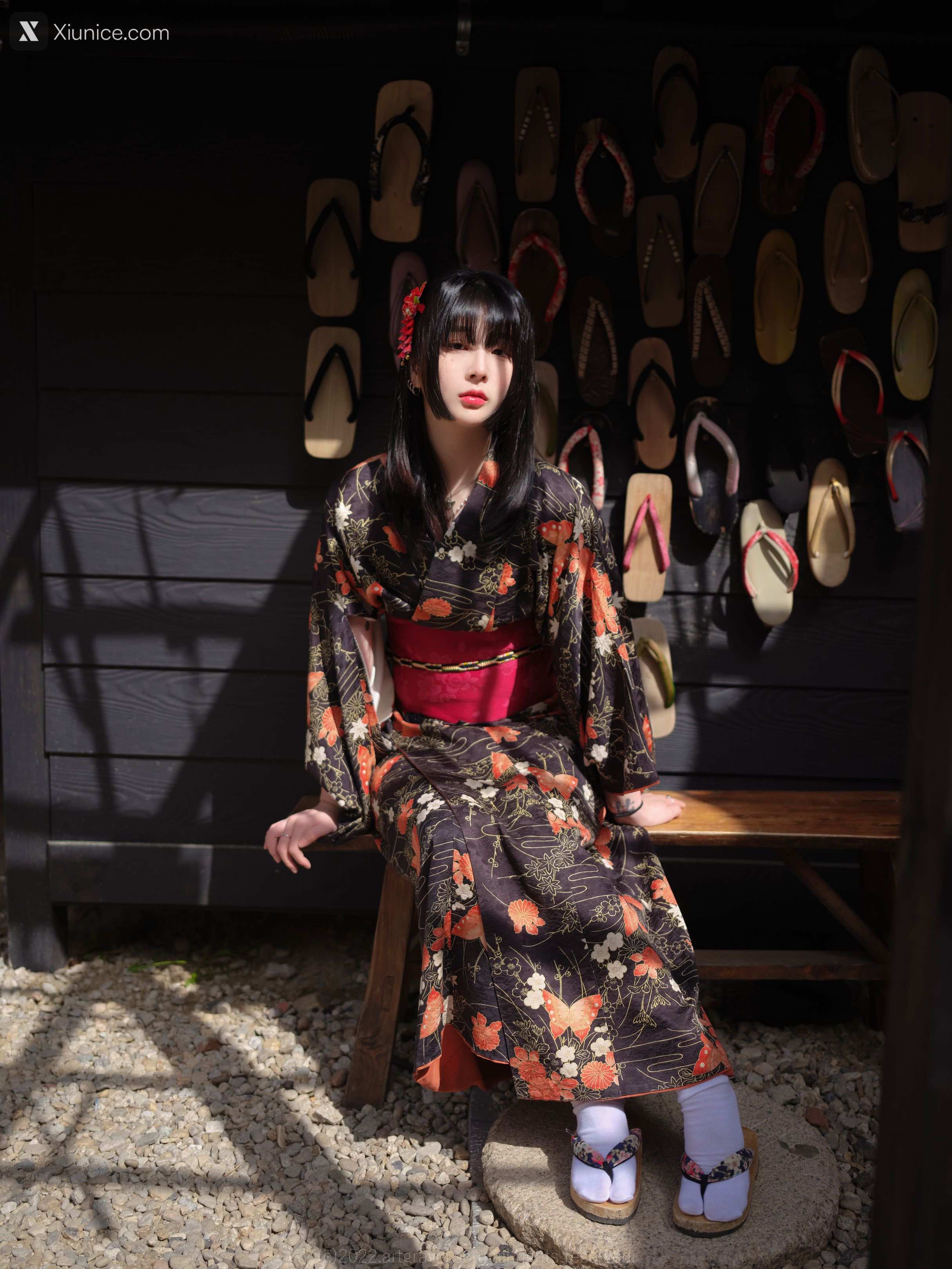 Artgravia Vol.400 Jang Joo (장주) 4K