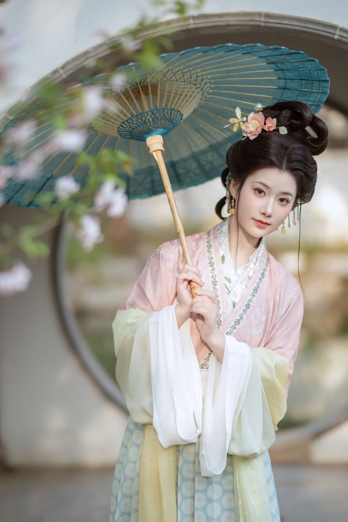 YiTuYu艺图语 Vol.10229 Jiang Zhu