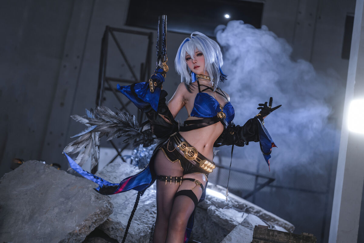 Coser@阿薰kaOri - 鸣潮 嘉贝莉娜 Part03