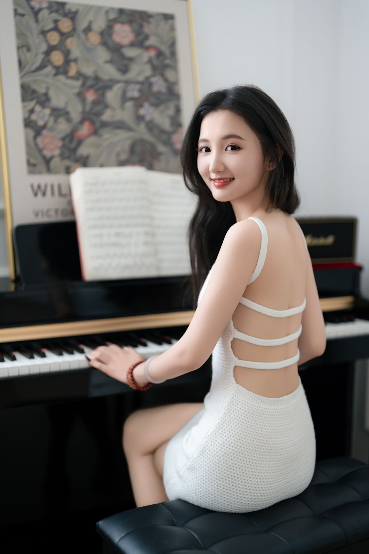 YiTuYu艺图语 Vol.10231 oyee