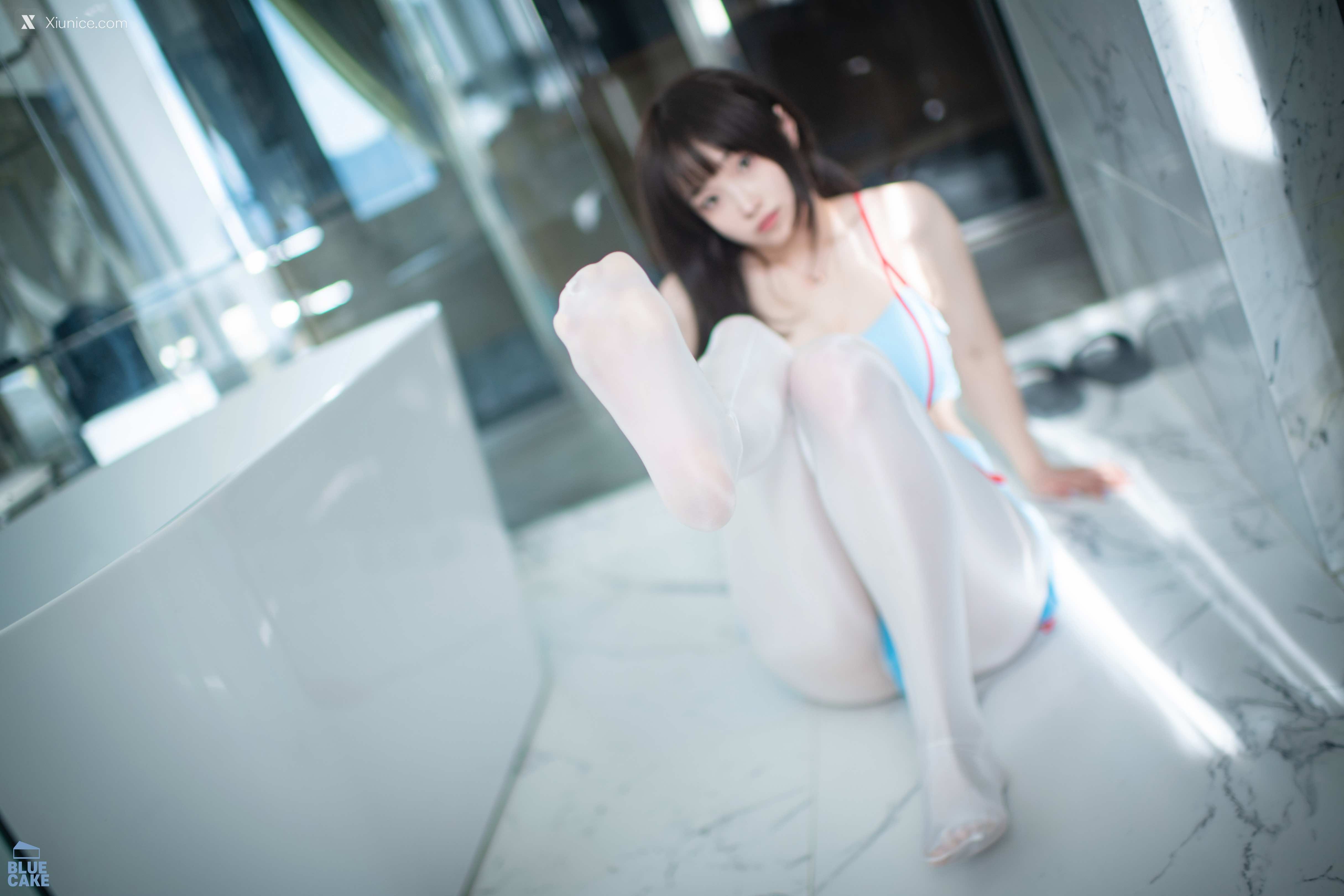 BLUECAKE Bambi (밤비) – Love Dive 4K