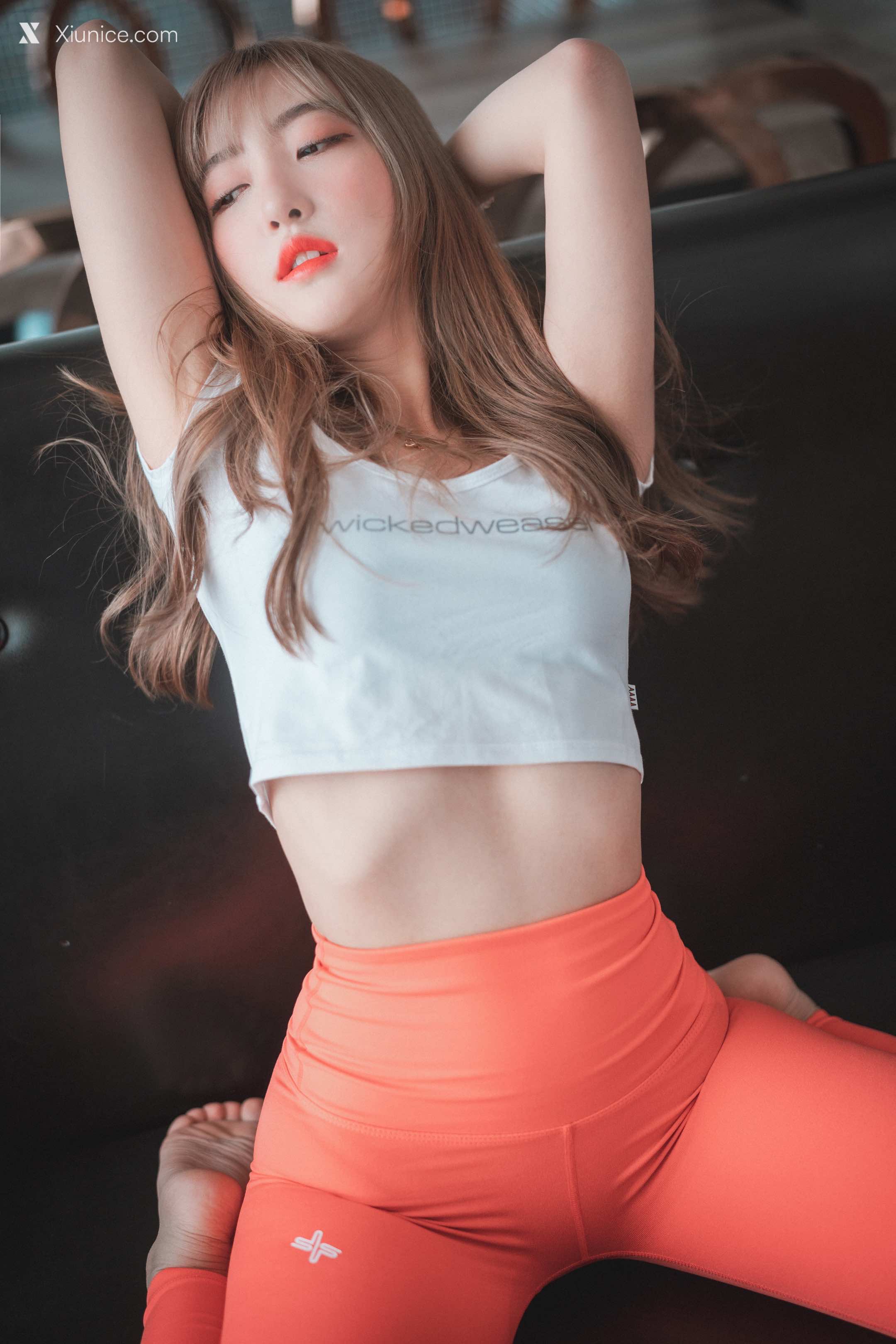 DJAWA Photo – HaNari (하나리) – Red Orange & Cool Mint 4K