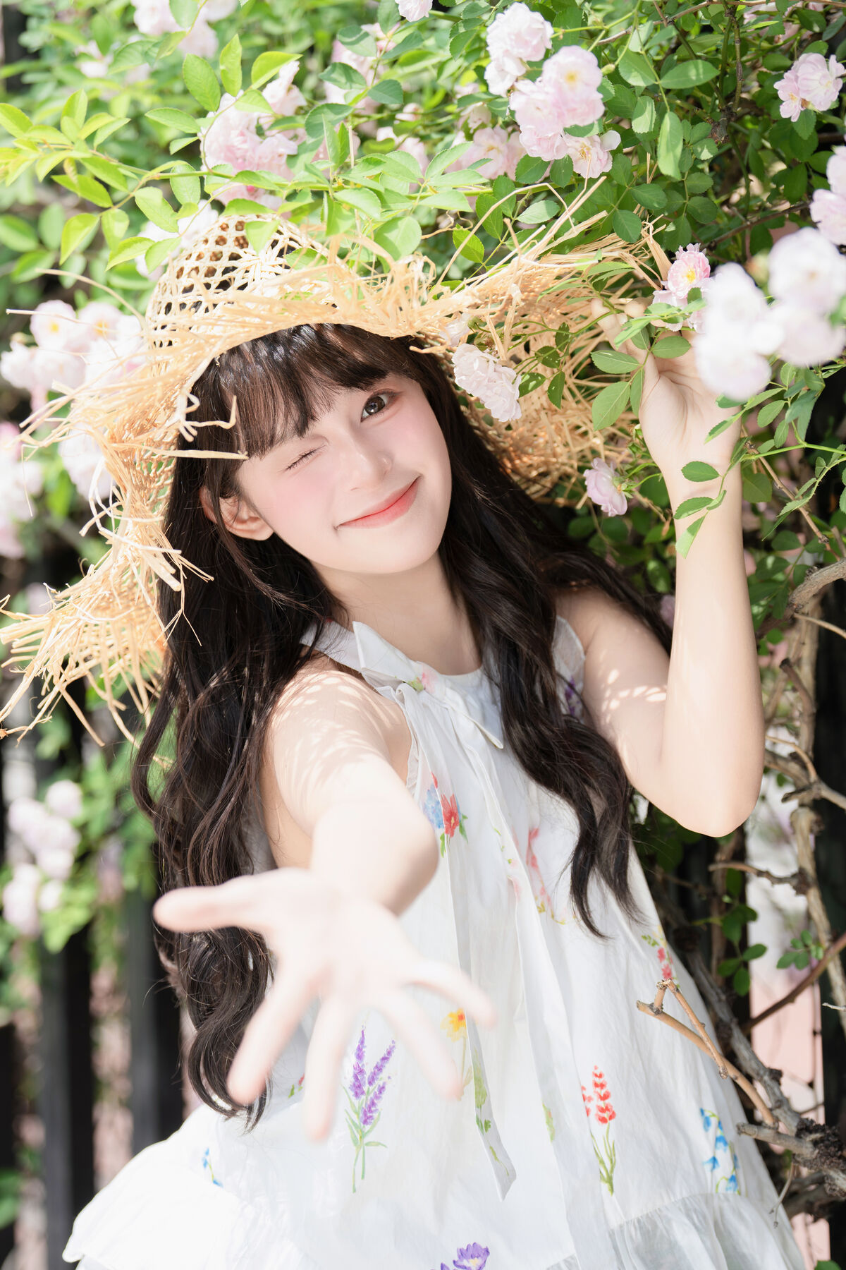 YiTuYu艺图语 Vol.10121 Xia Yu Xiao Nian