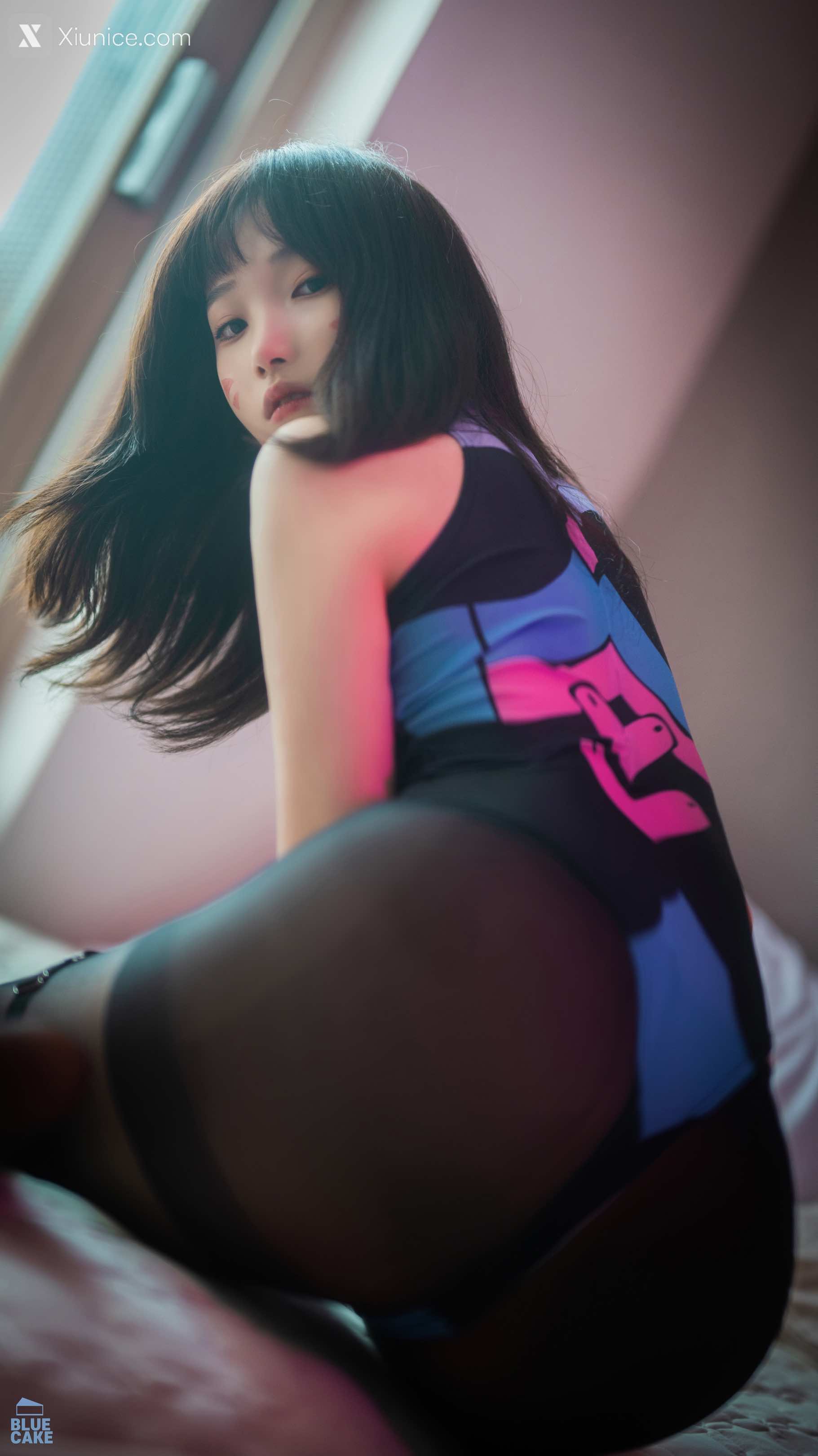 BLUECAKE Bambi (밤비) – Home Work 4K