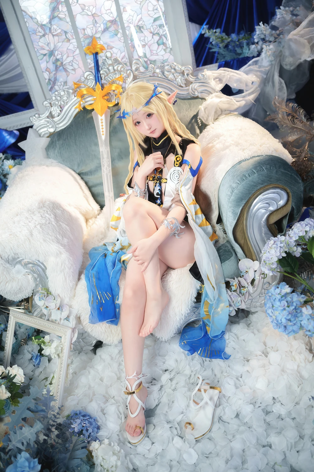 Cosplay Seele麦麦 – 鸣潮 菲比&卡提希娅·蓝色花海物语